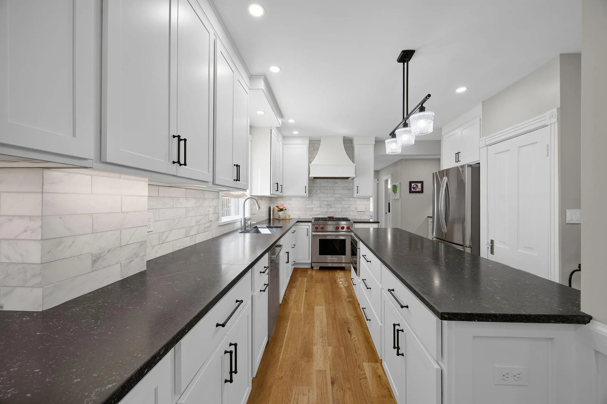 Photo 5 of 695 Fairmount Avenue
