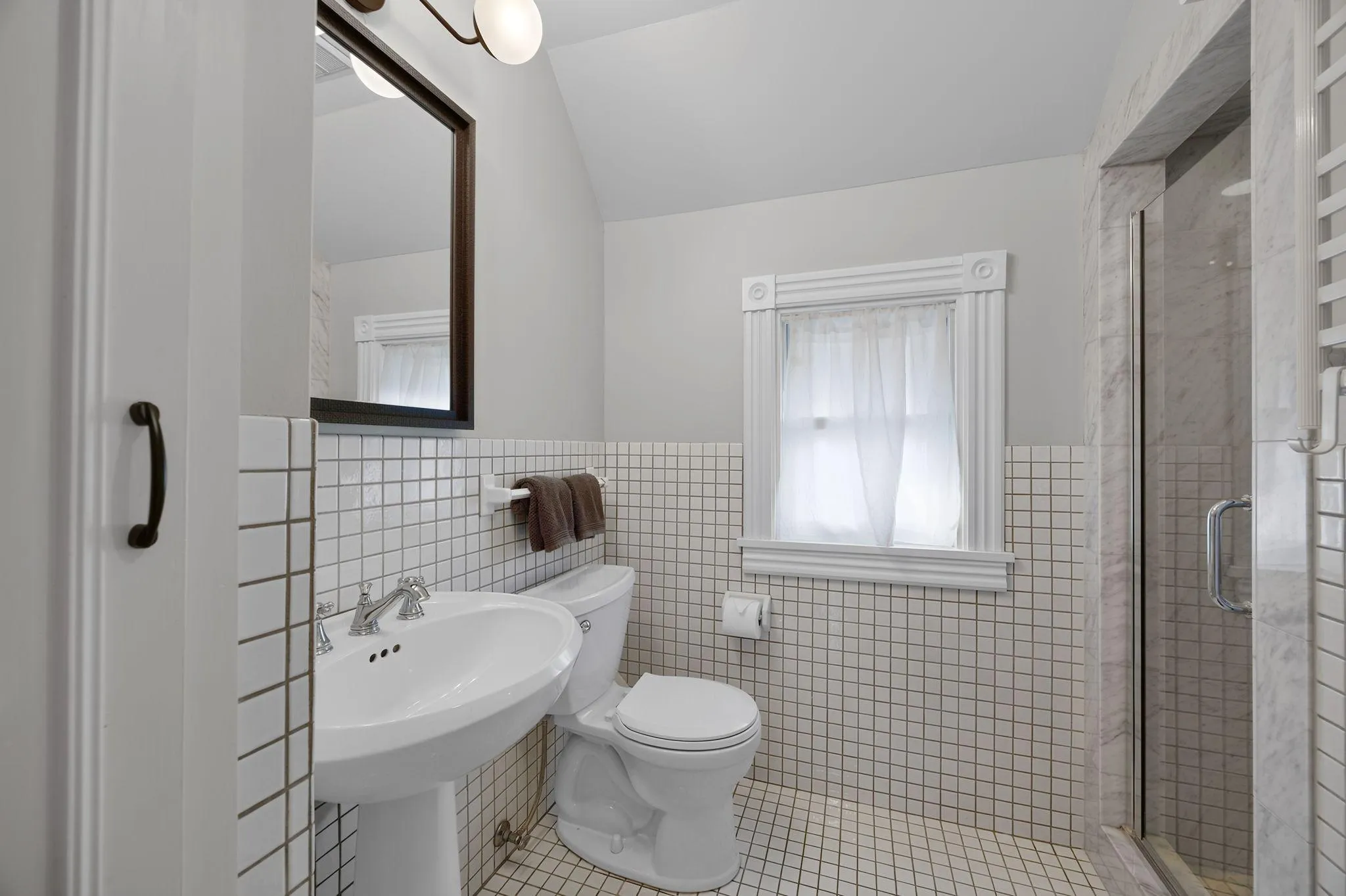 Photo 25 of 695 Fairmount Avenue