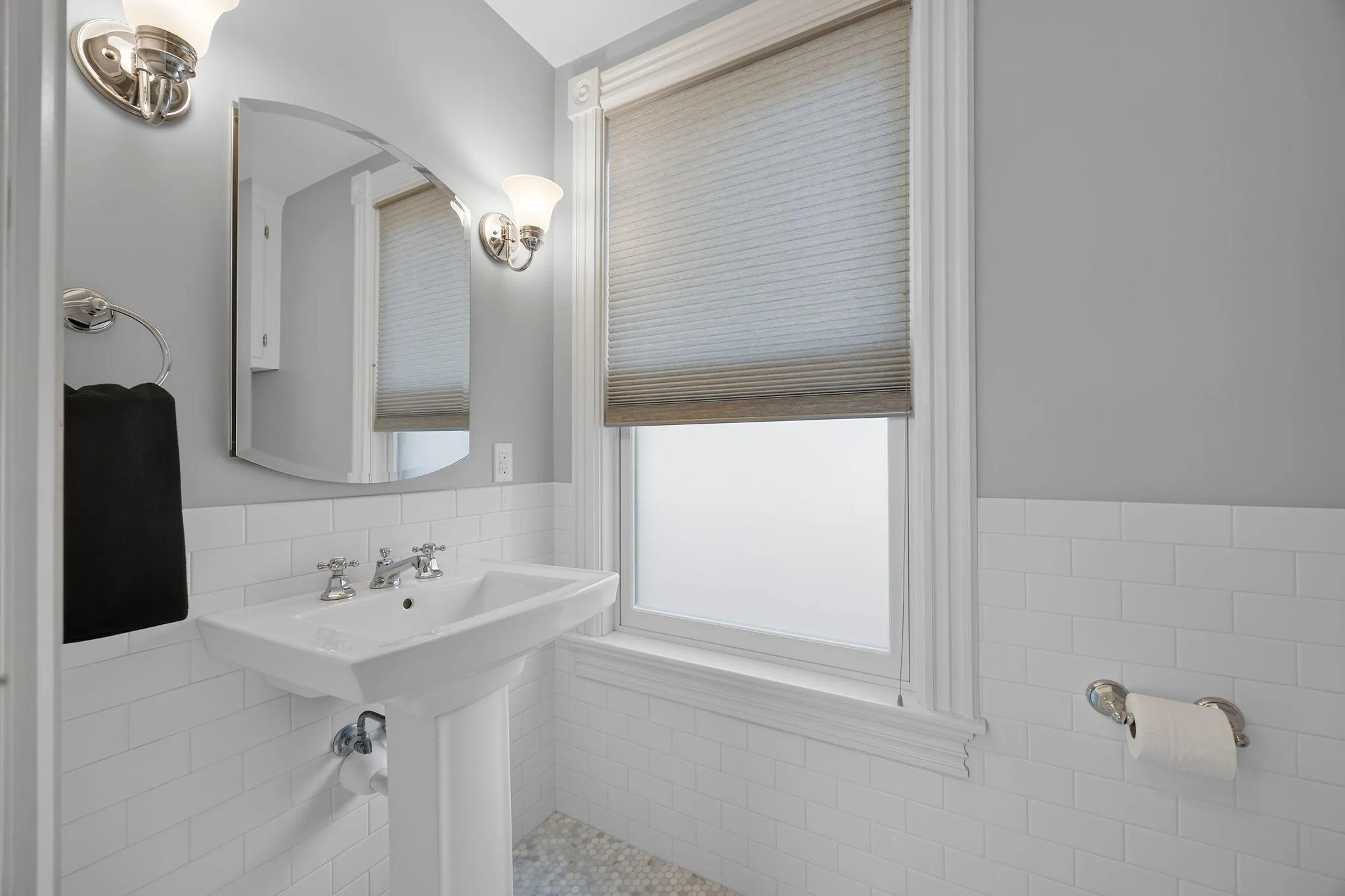 Photo 15 of 695 Fairmount Avenue