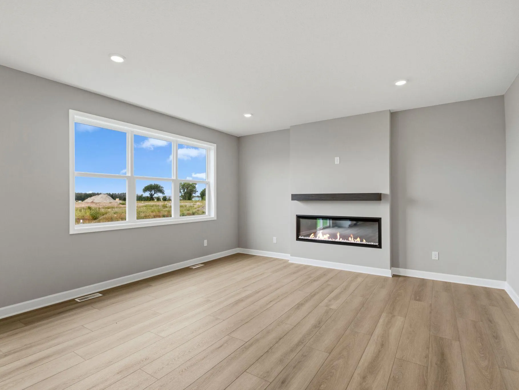 Photo 5 of 12337 Northview Drive