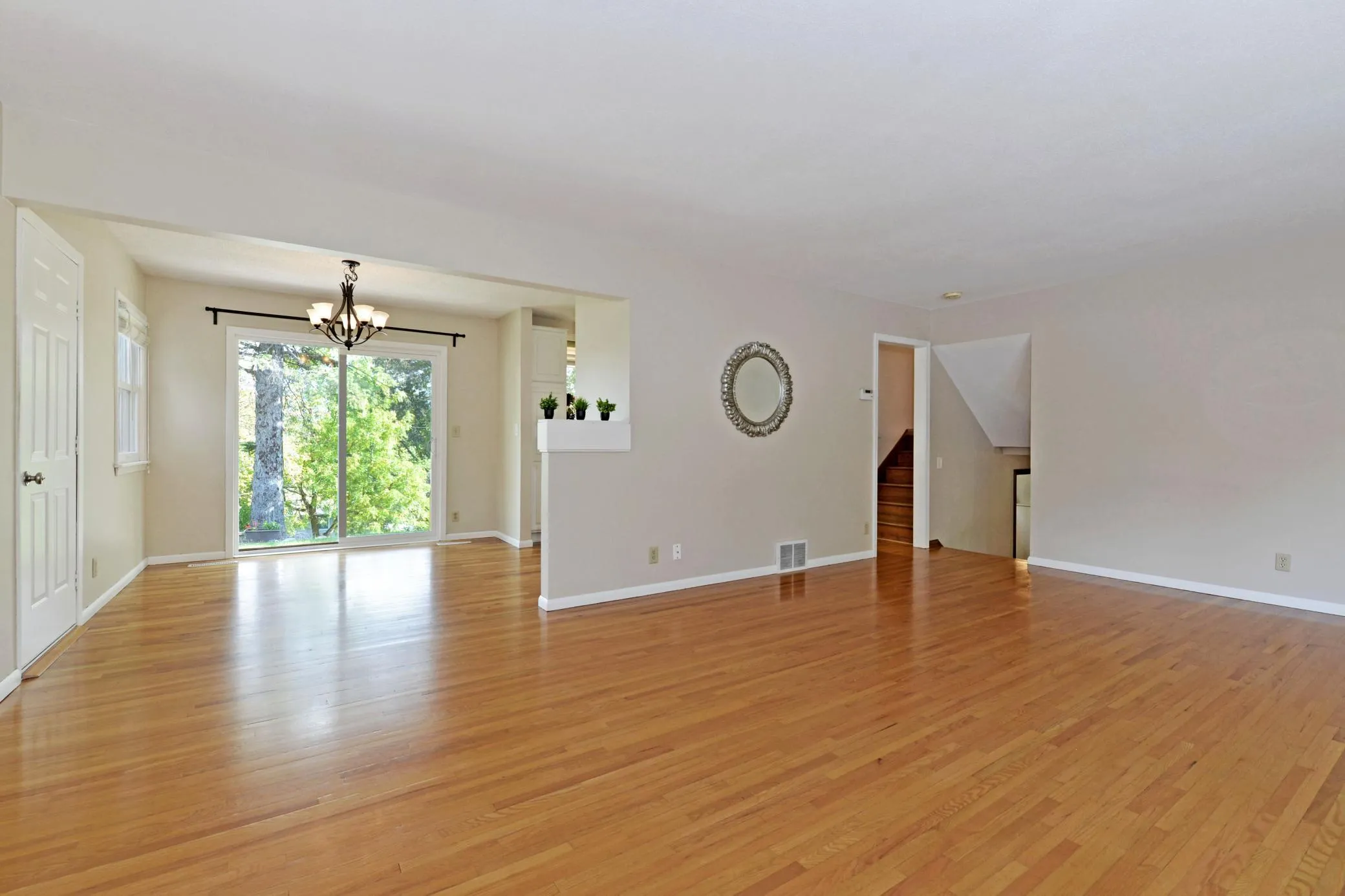 Photo 10 of 8644 Poplar Bridge Circle
