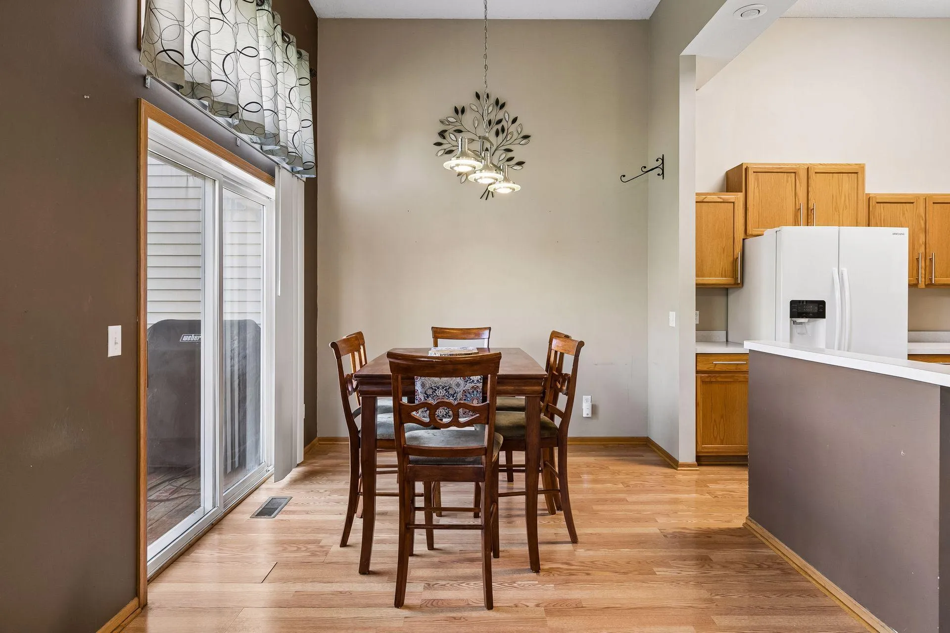 Photo 9 of 15576 Finch Avenue