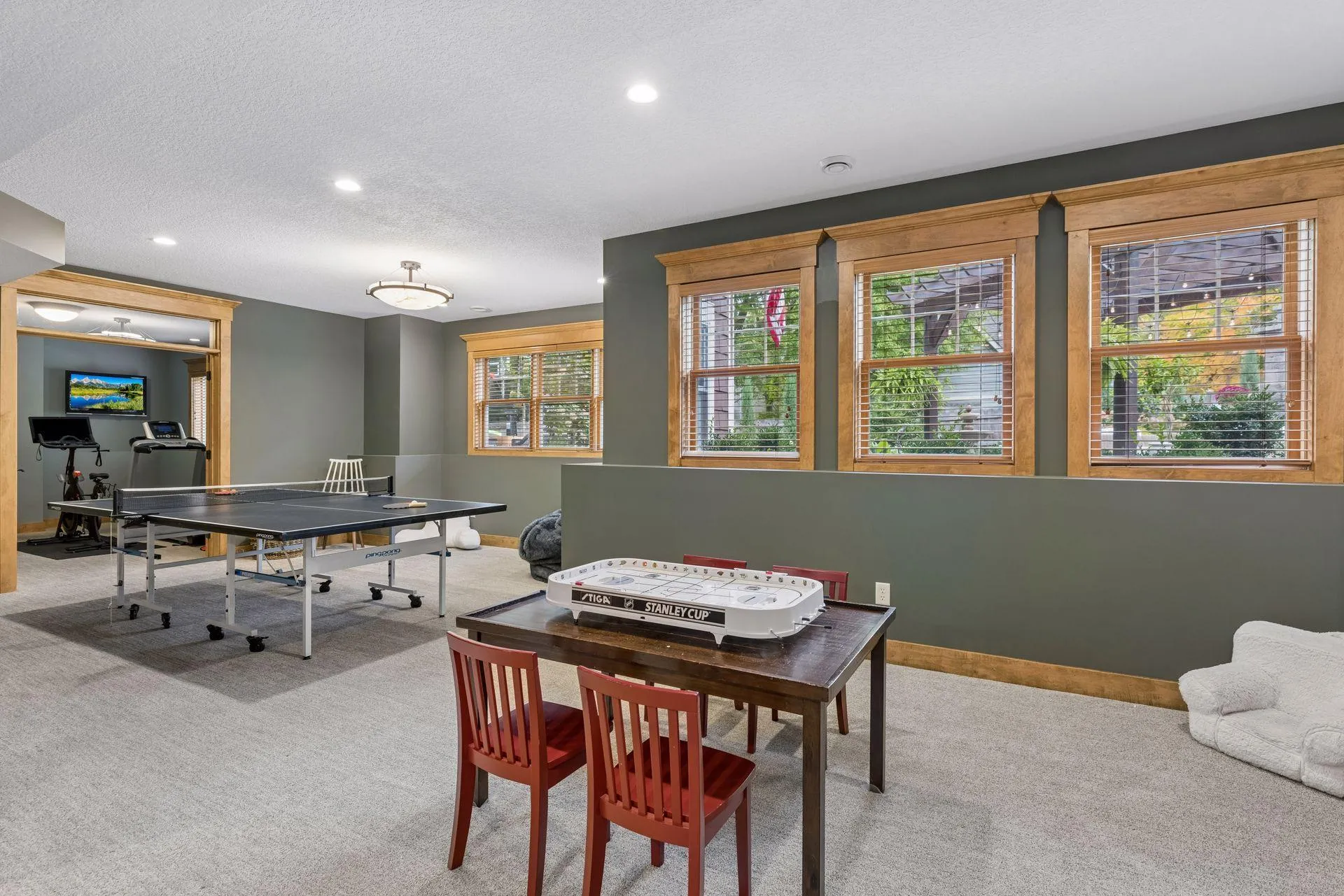 Photo 64 of 5055 Highview Place