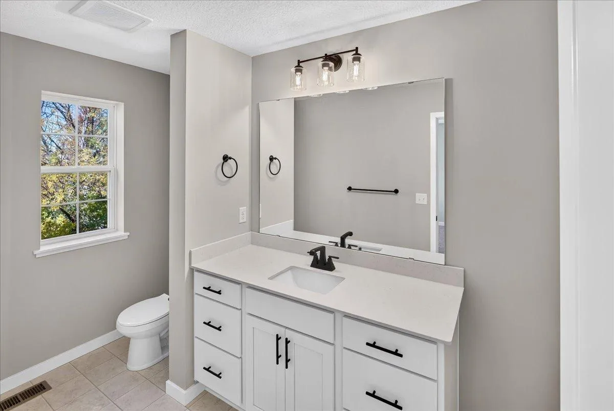 Photo 20 of 7077 Kittredge Ne Lane