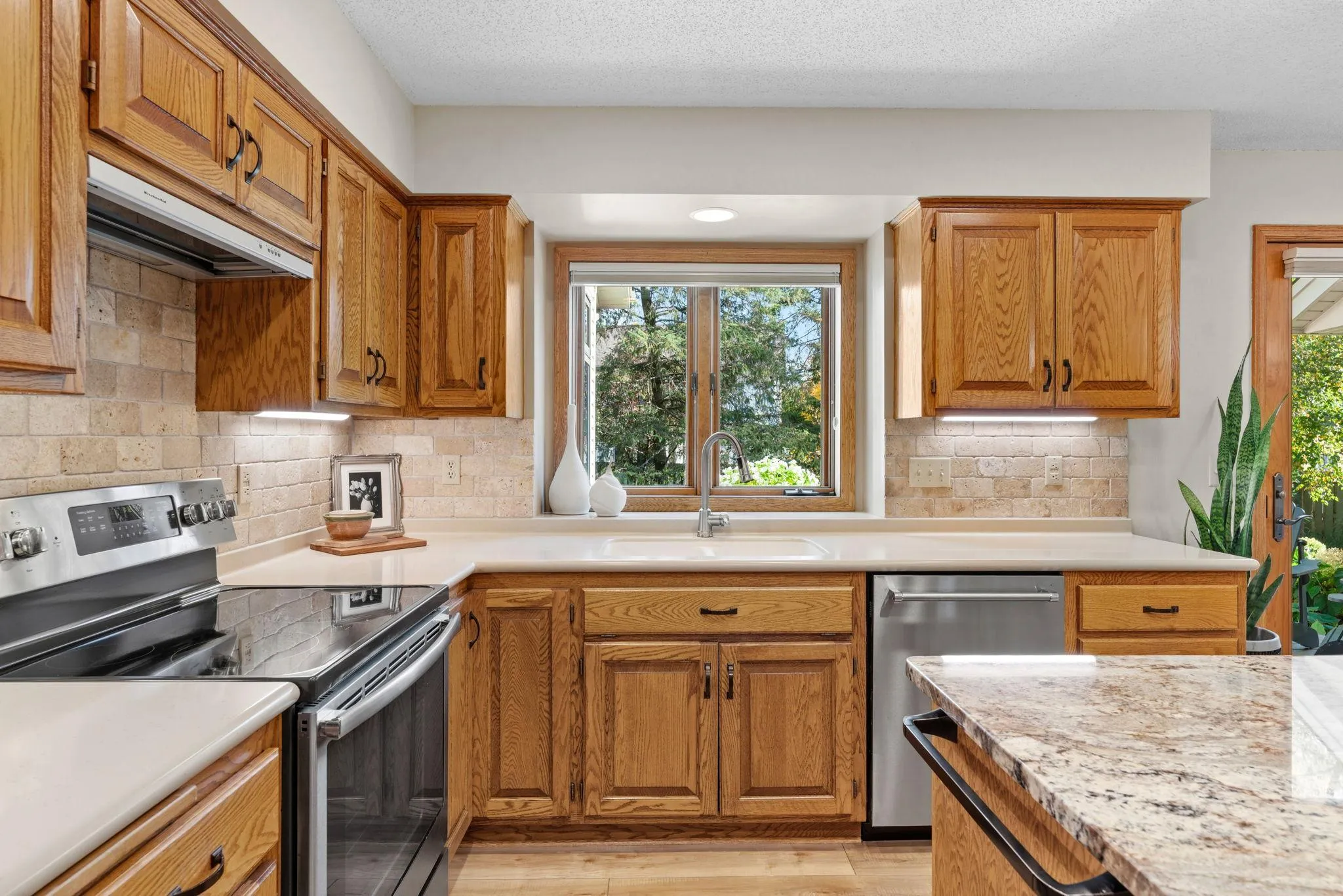 Photo 10 of 4202 Willow Wood Drive