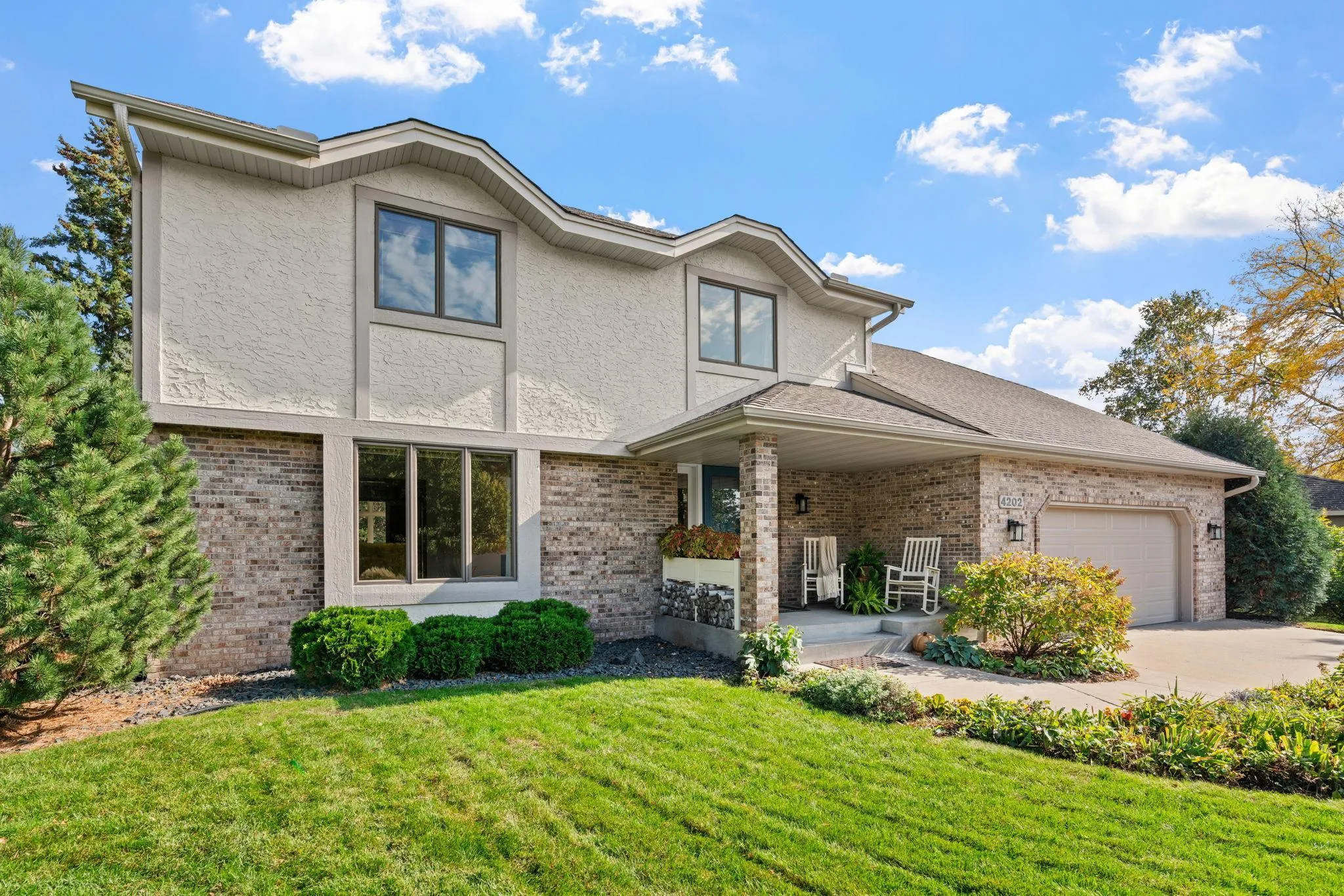 Photo 4 of 4202 Willow Wood Drive