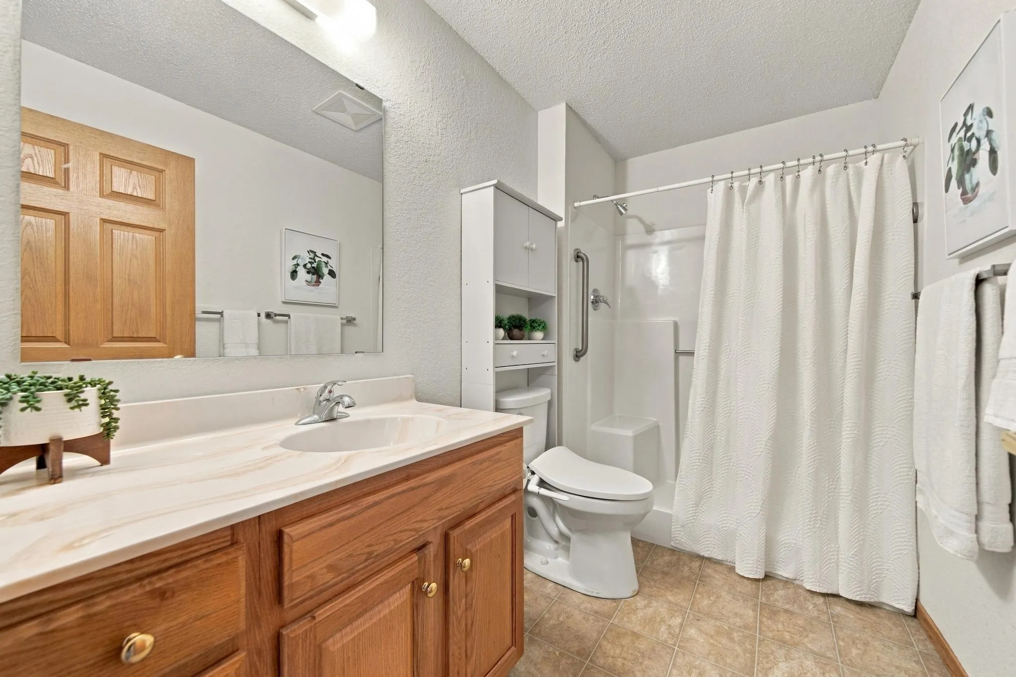 Photo 14 of 1600 Arundel Street Unit 300