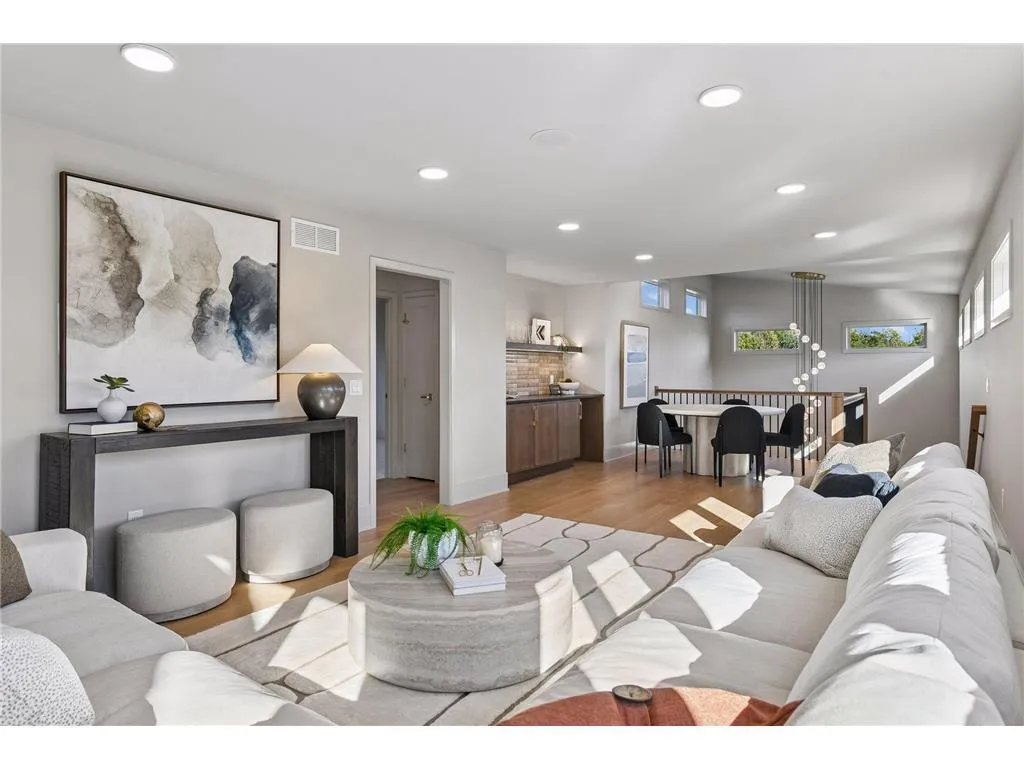 Photo 32 of Xxx Crestwood Terrace
