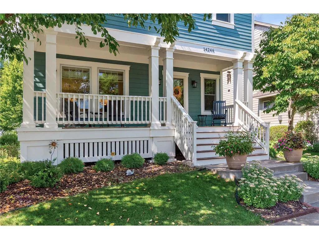 Photo 3 of 14246 Garden N Way