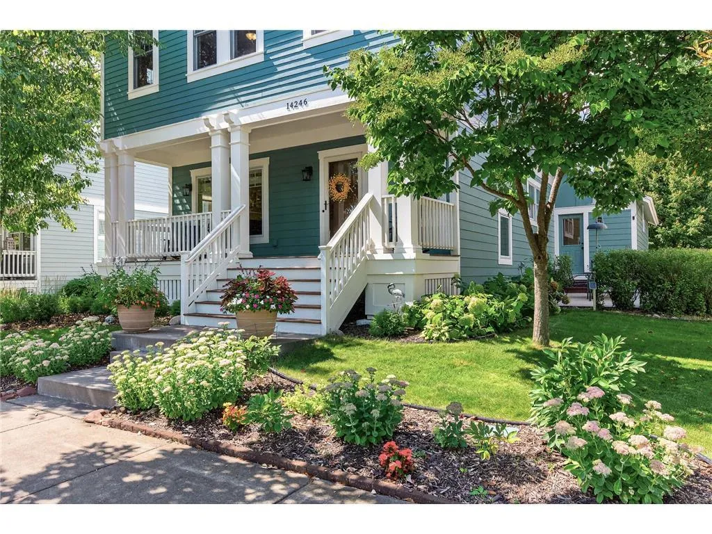 Photo 4 of 14246 Garden N Way