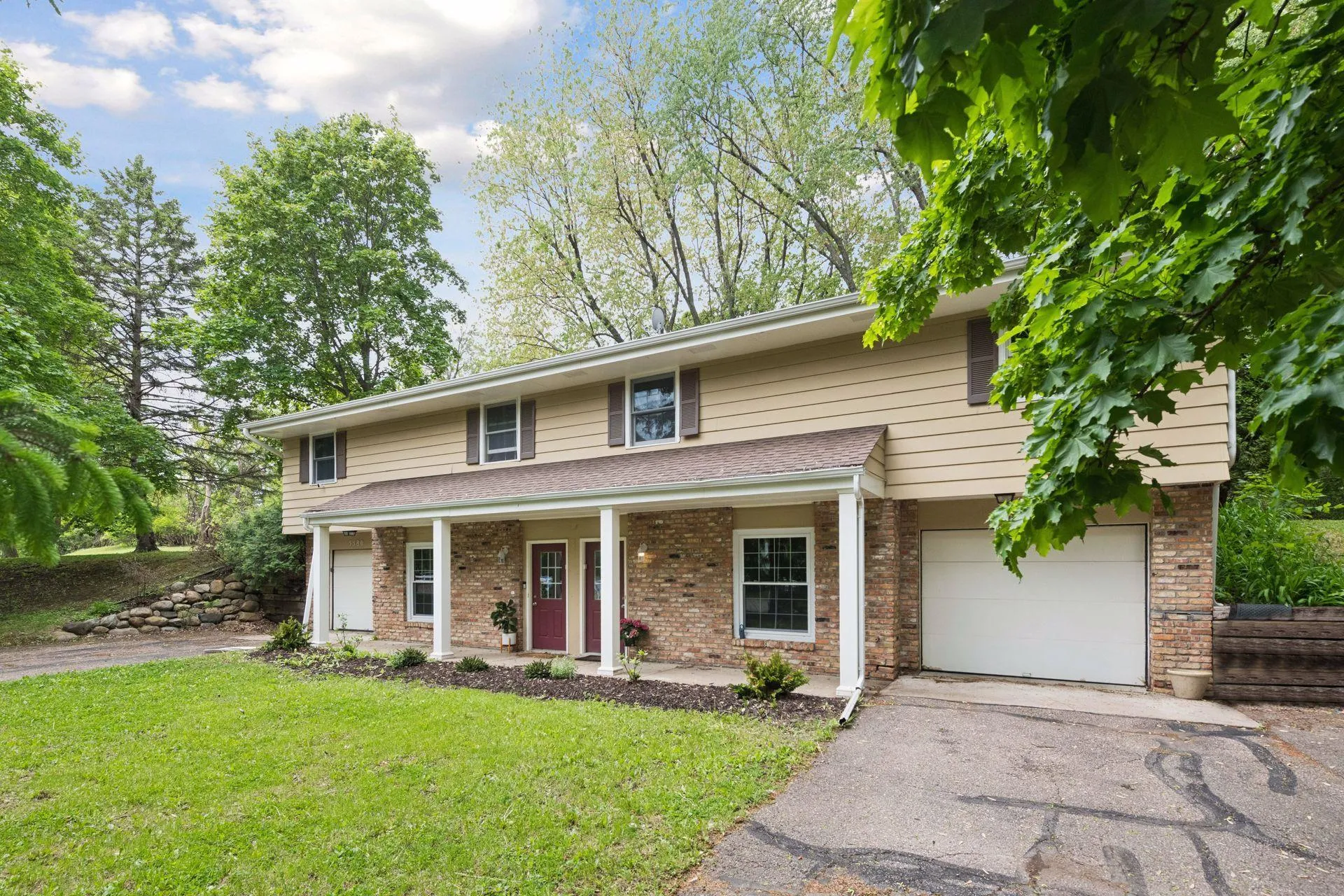 Photo 53 of 5570 & 5580 Shorewood Lane