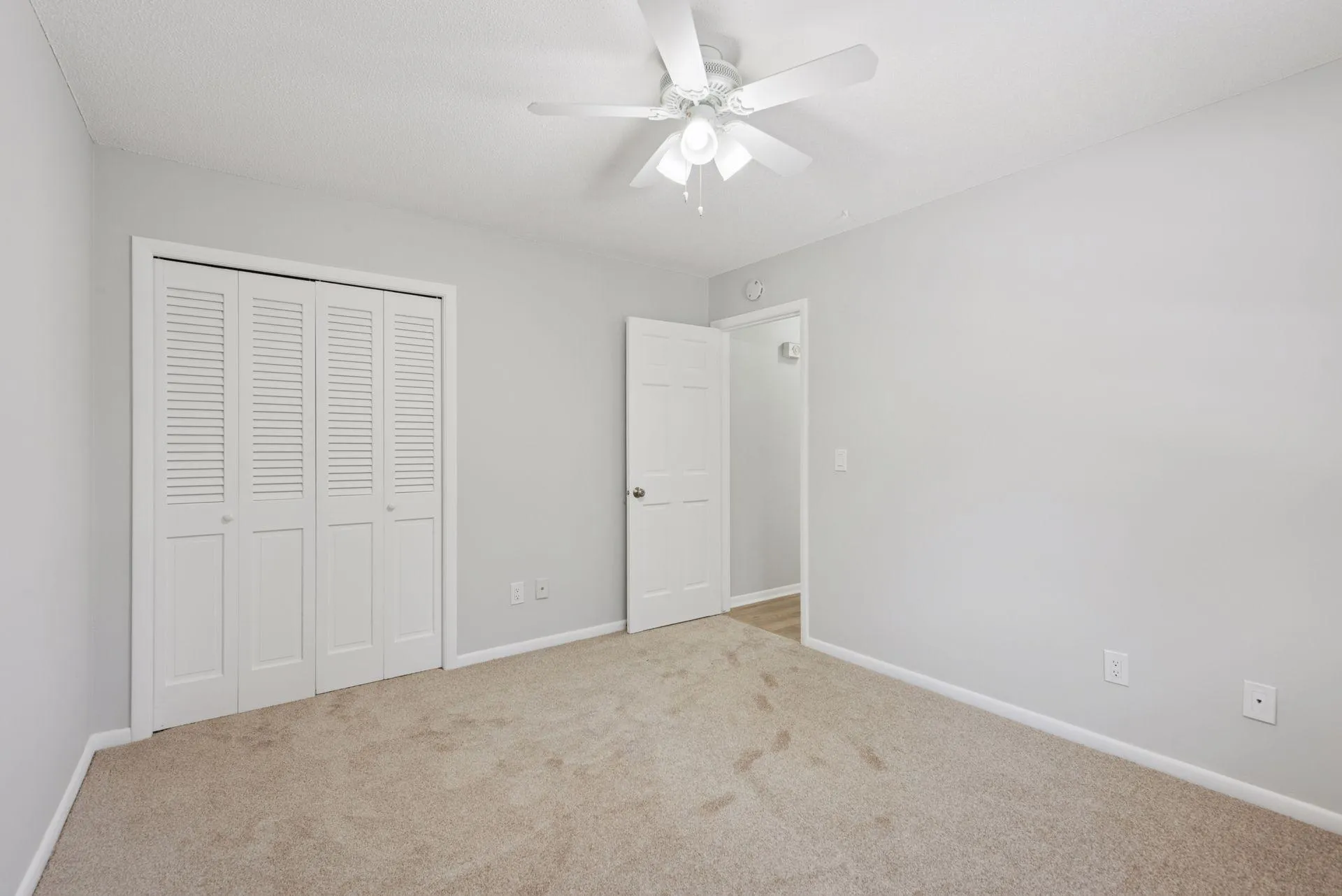 Photo 47 of 5570 & 5580 Shorewood Lane