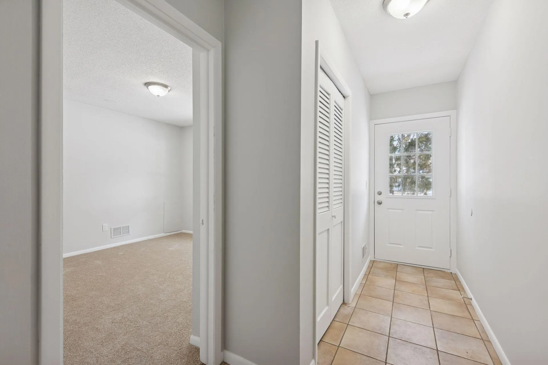 Photo 26 of 5570 & 5580 Shorewood Lane