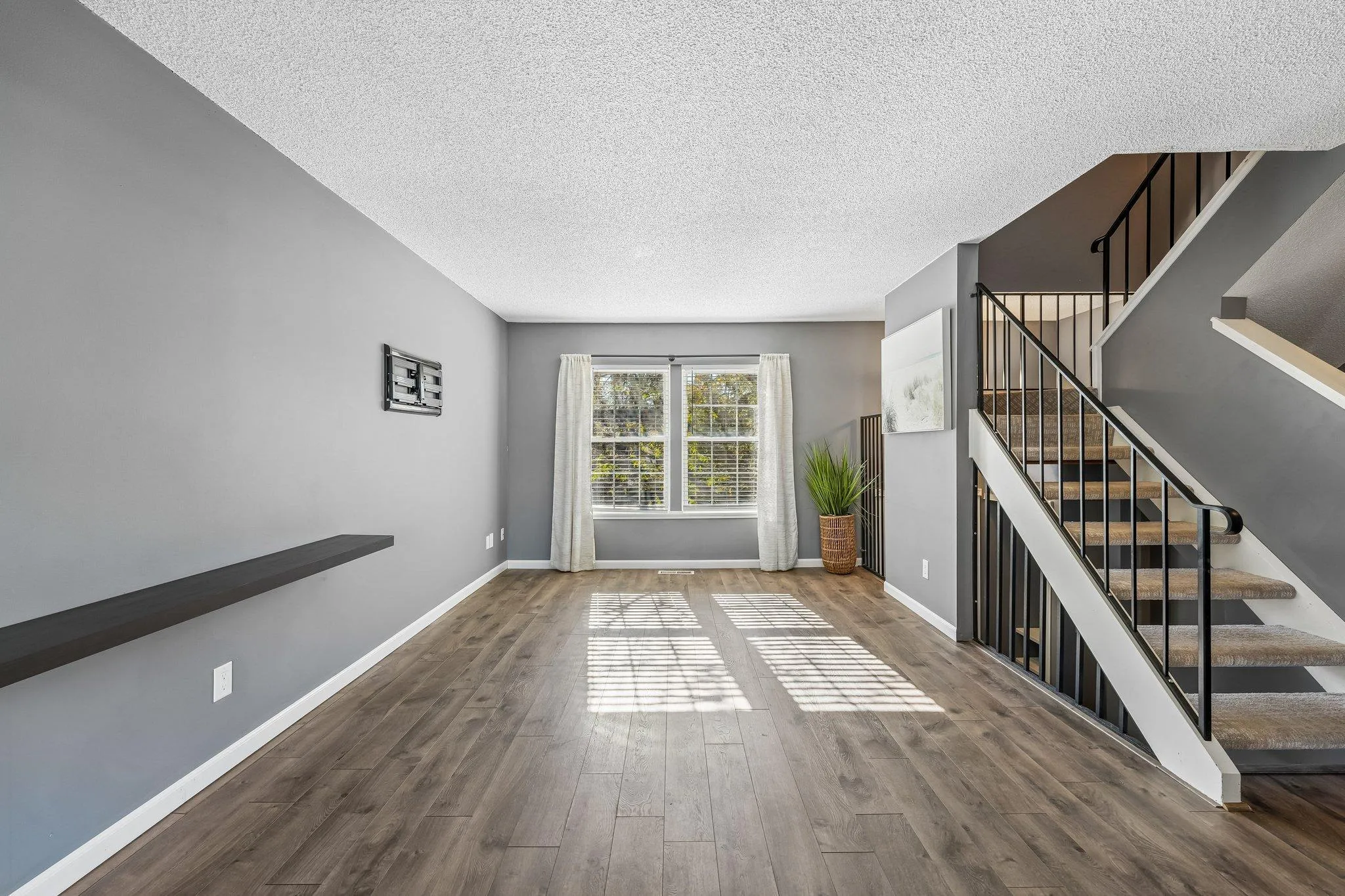 Photo 7 of 10651 Sherman Drive