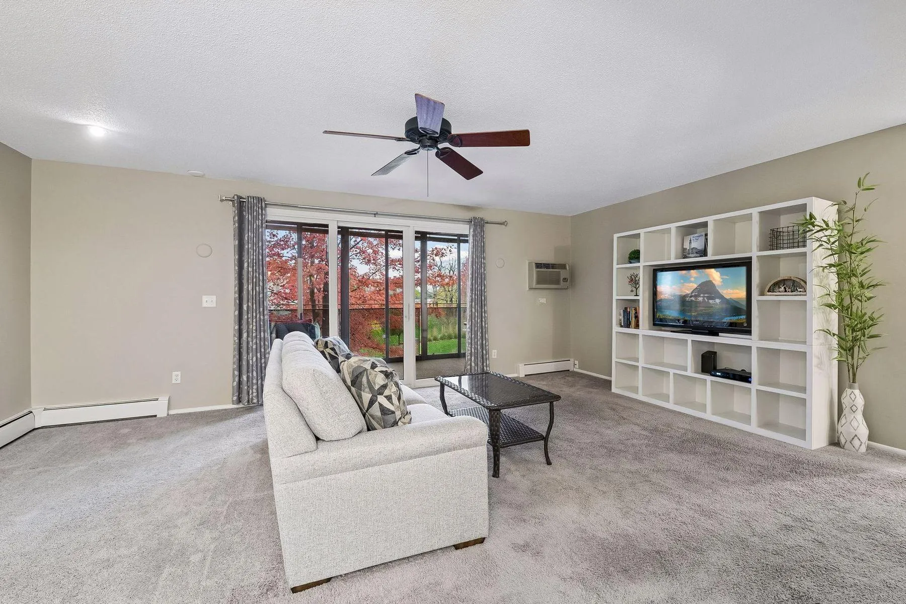 Photo 7 of 4350 Brookside Court Unit 206