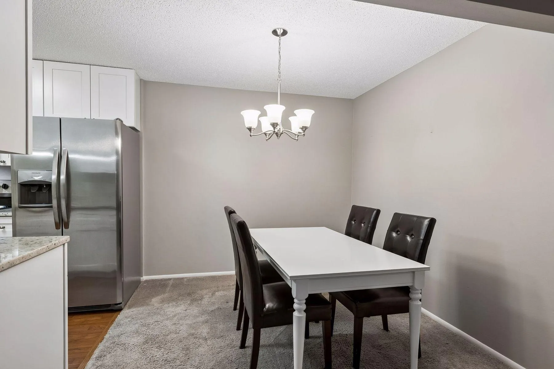 Photo 9 of 4350 Brookside Court Unit 206