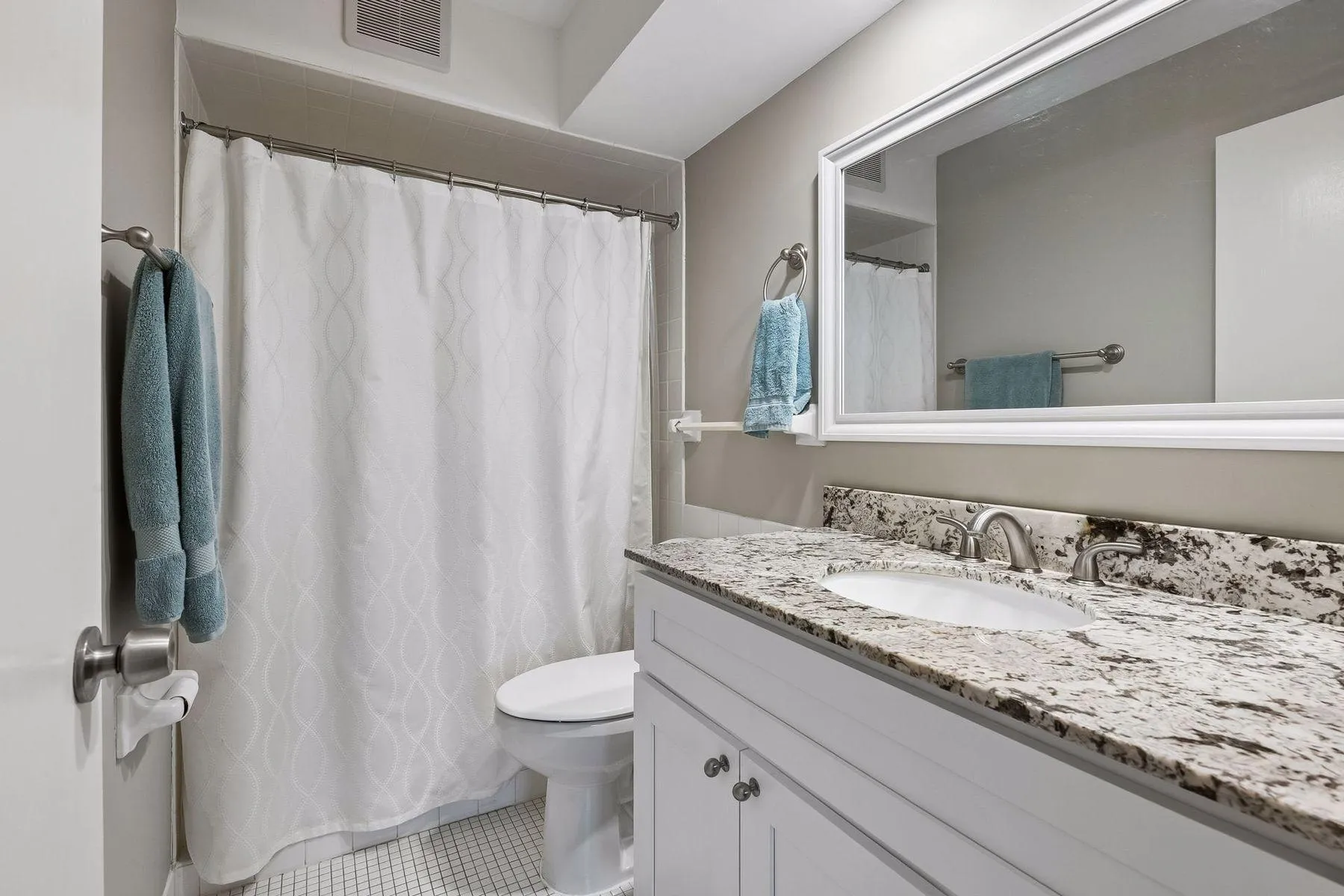 Photo 22 of 4350 Brookside Court Unit 206