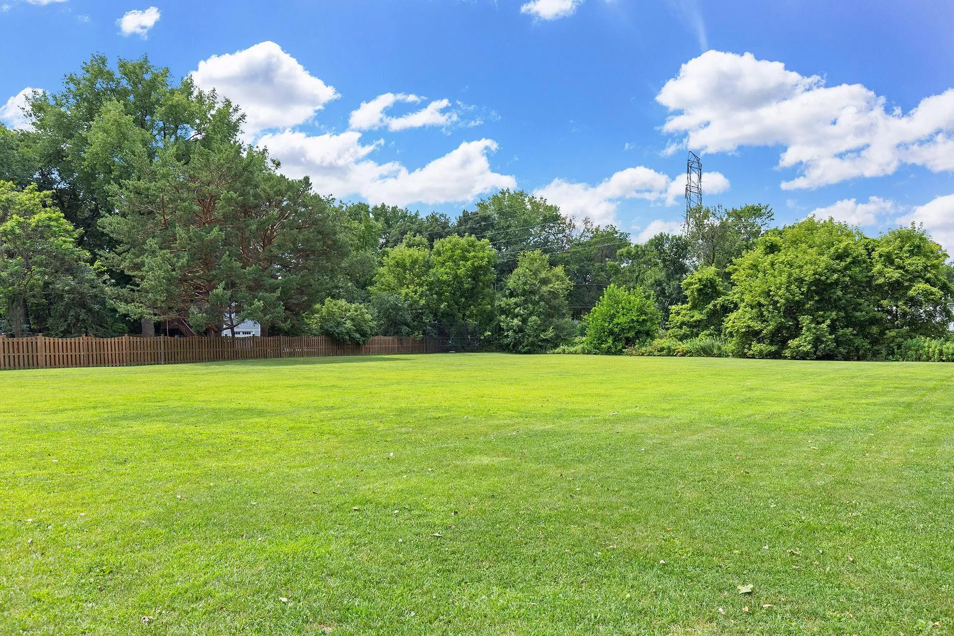 Photo 43 of 5201 Birchcrest Drive