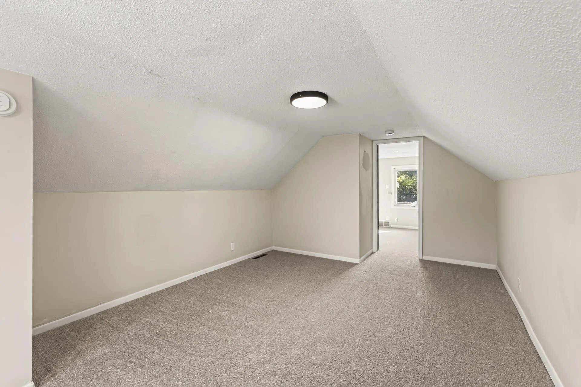 Photo 26 of 2057 Sherwood Avenue