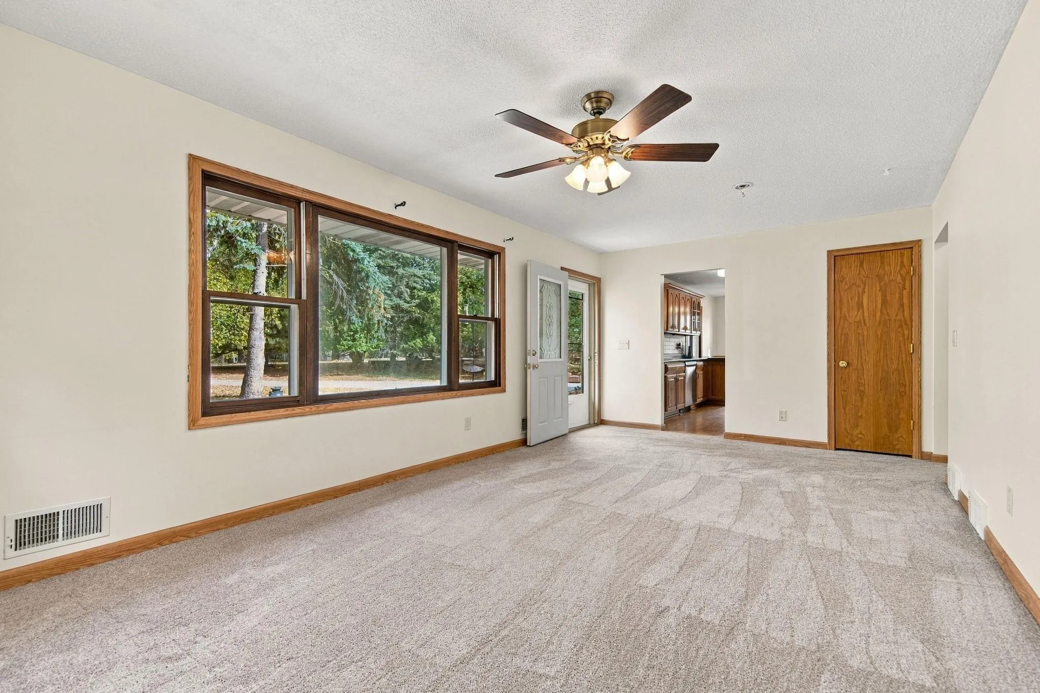 Photo 9 of 3410 190th Ne Lane