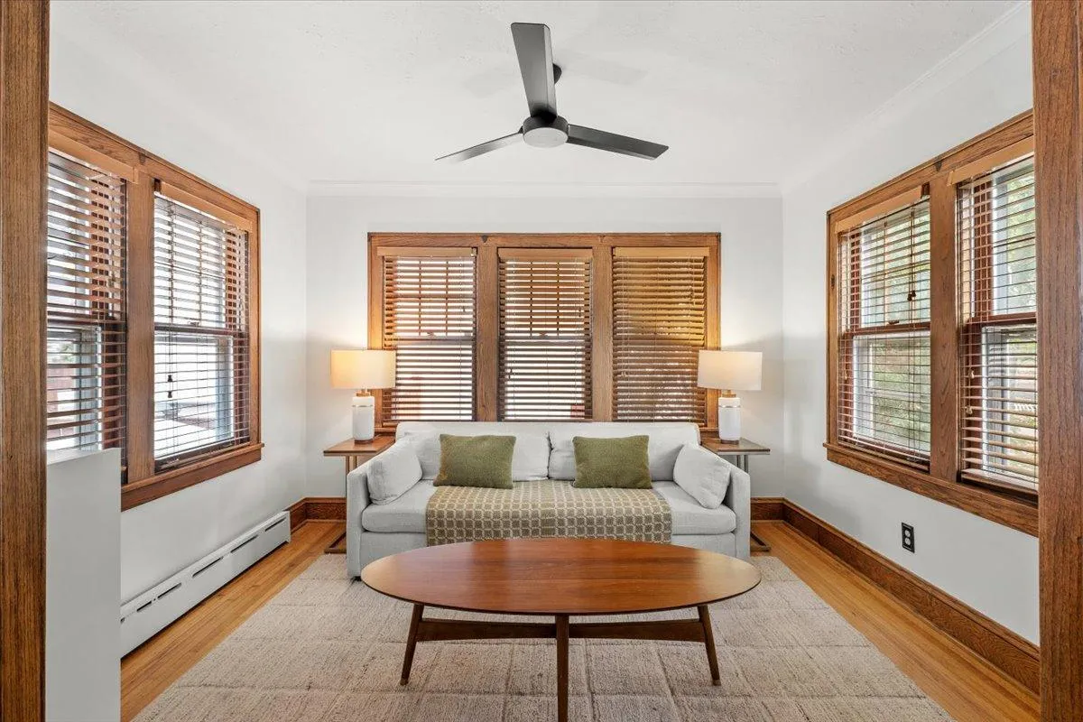 Photo 9 of 1753 Bayard Avenue
