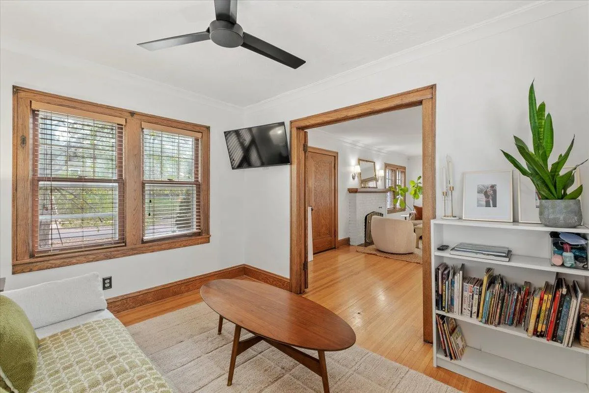 Photo 10 of 1753 Bayard Avenue