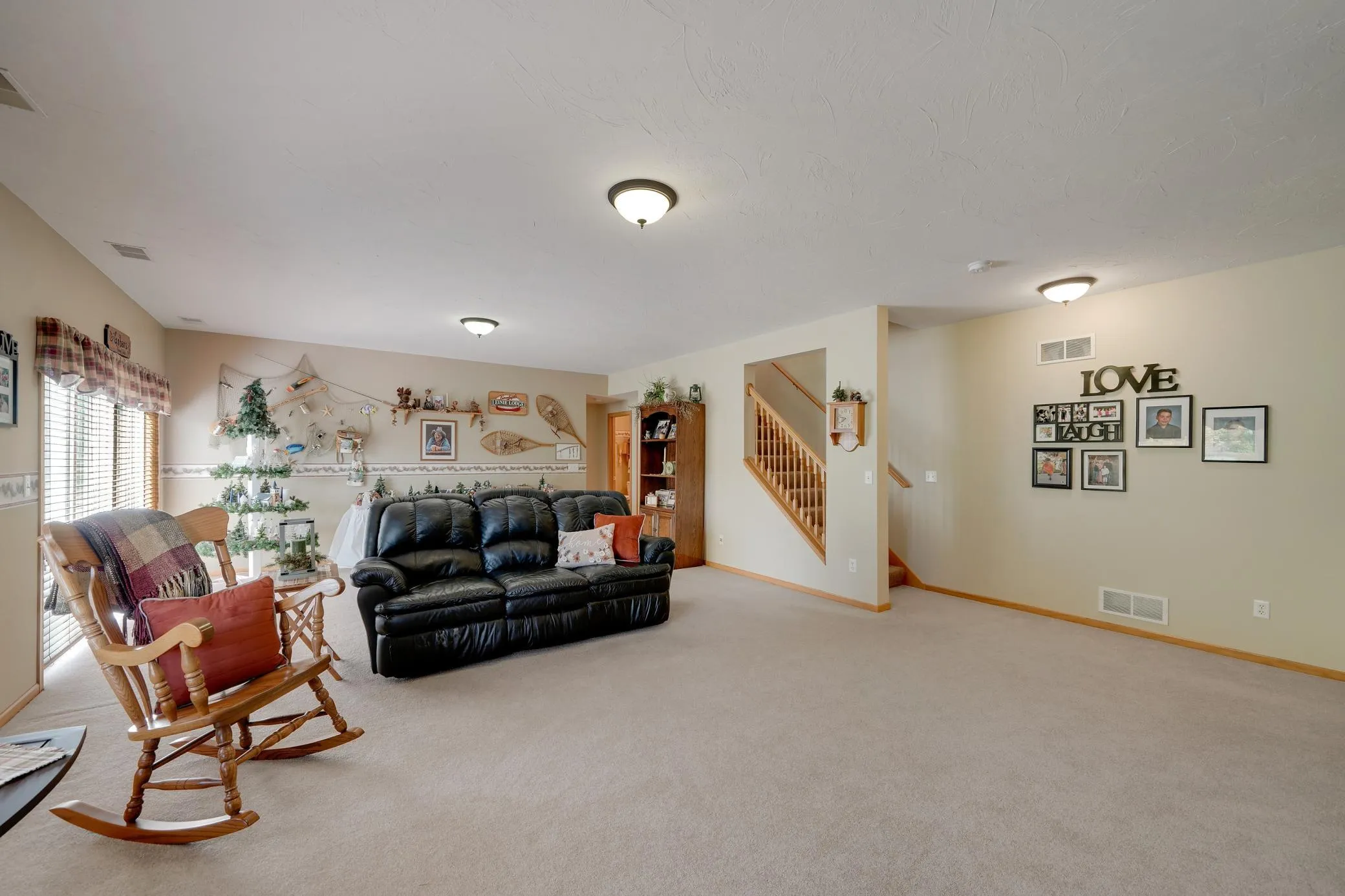 Photo 24 of 15171 Claret Circle