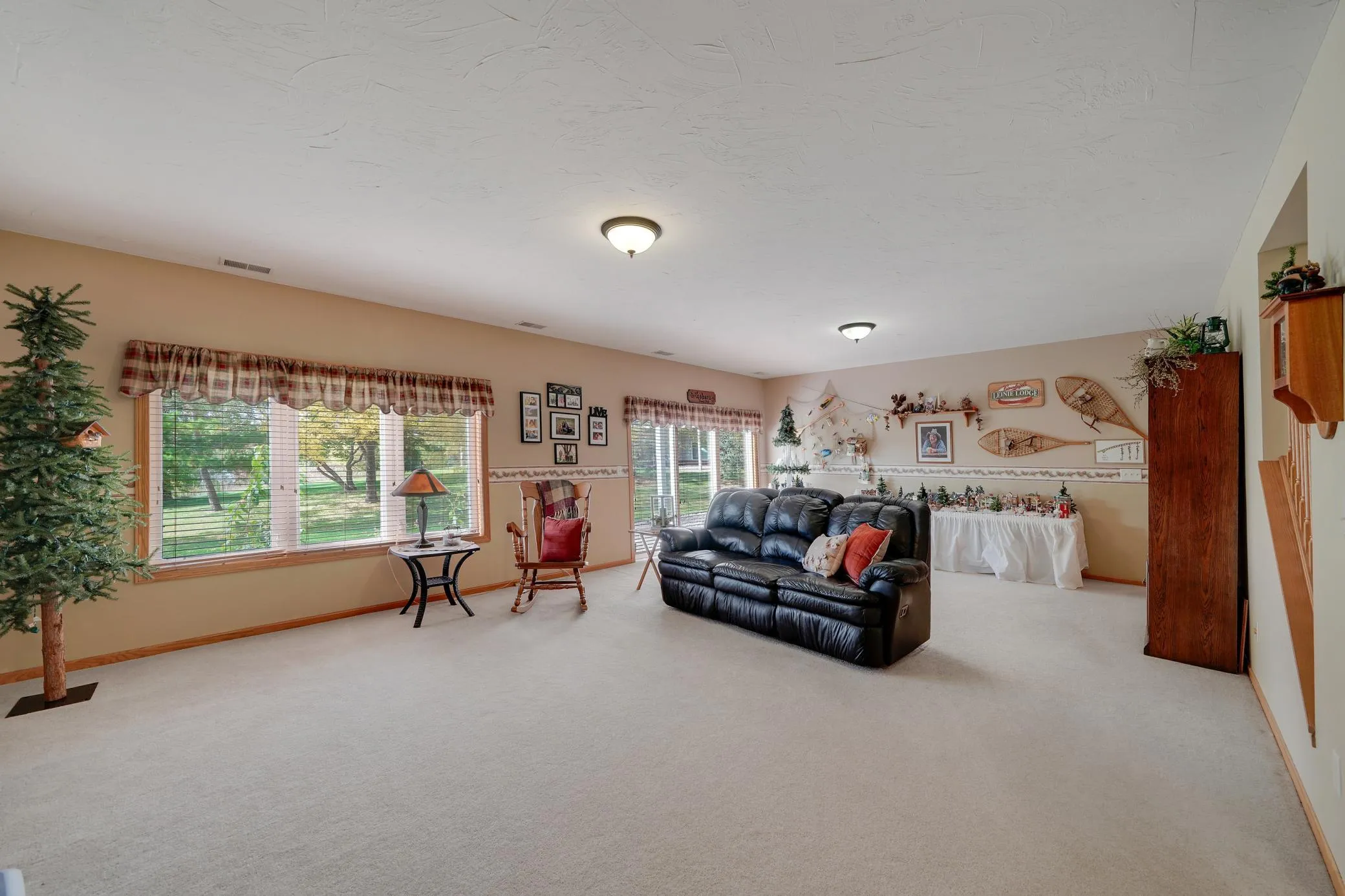 Photo 23 of 15171 Claret Circle