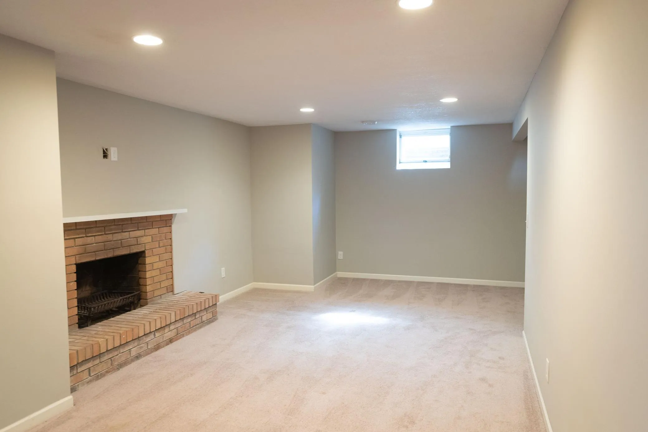 Photo 30 of 625 Rosswood Lane