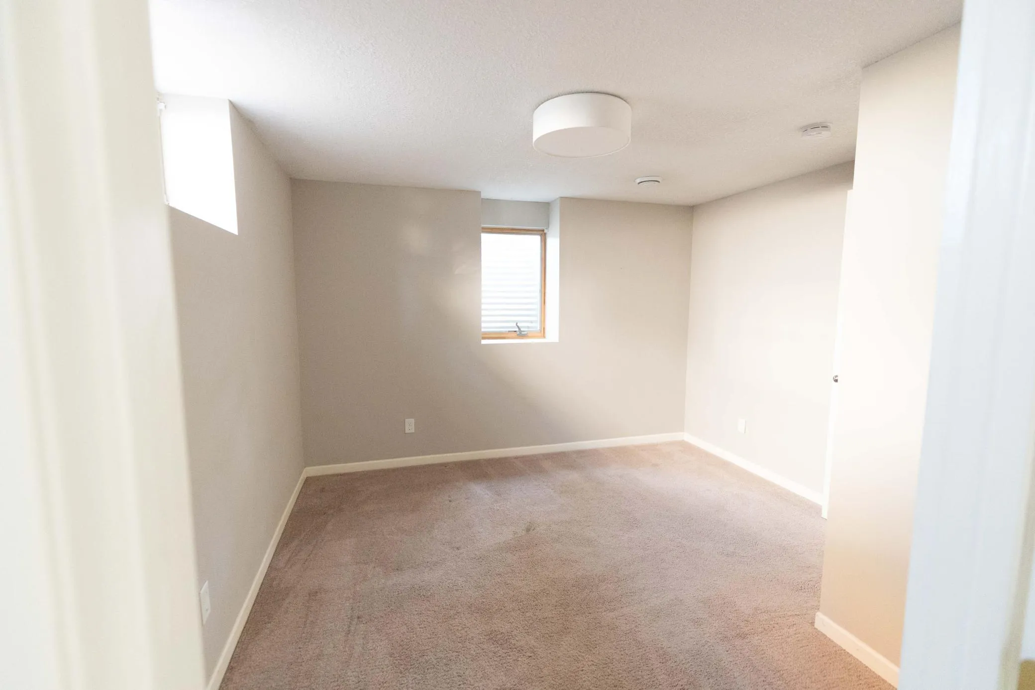 Photo 34 of 625 Rosswood Lane