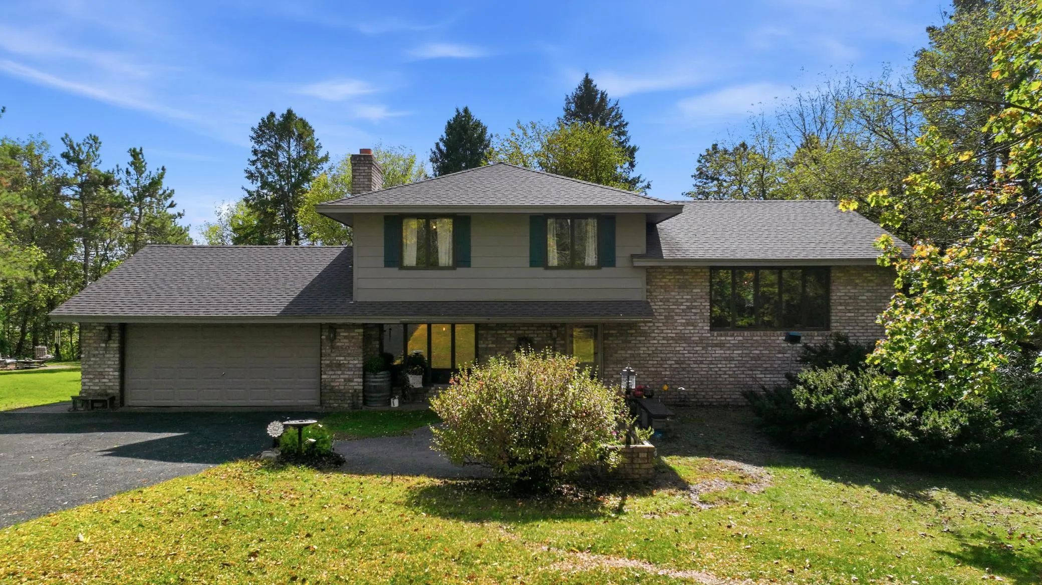 Photo 2 of 2111 55th Avenue