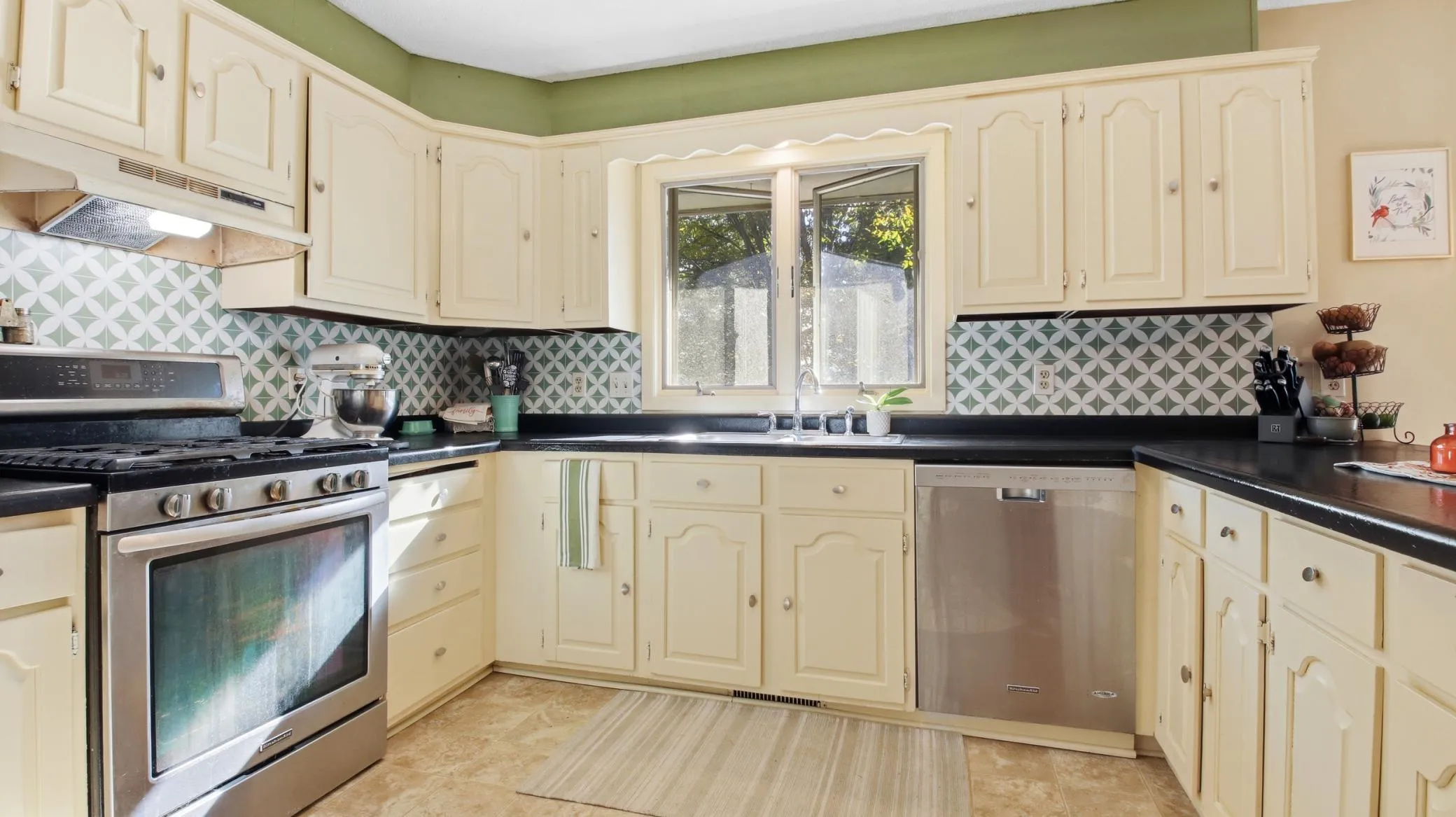 Photo 17 of 2111 55th Avenue