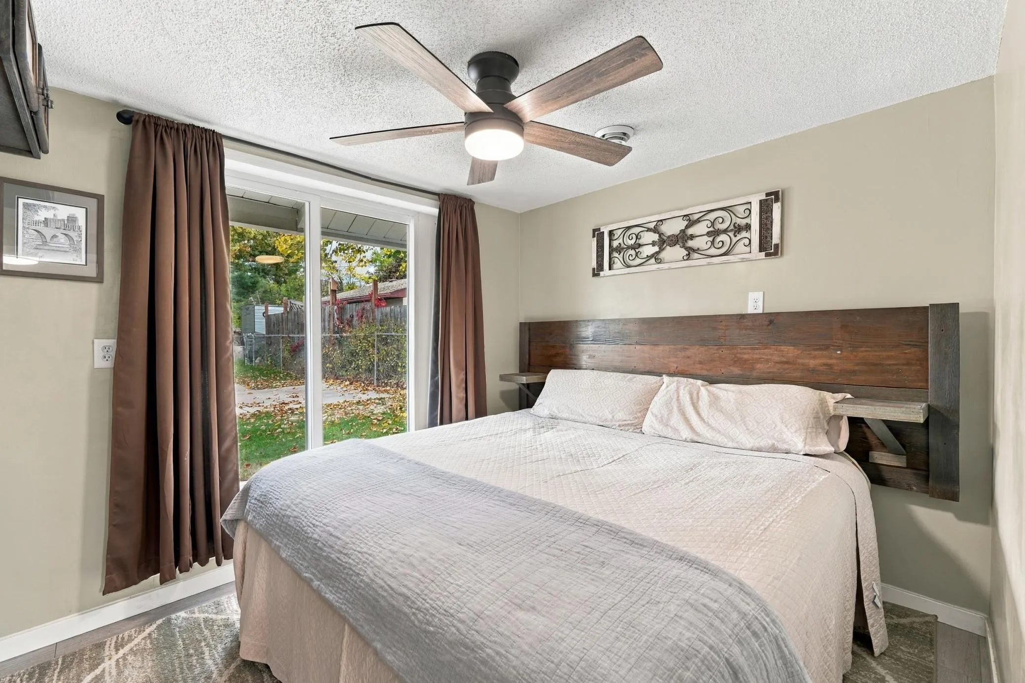 Photo 17 of 721 Bob Ehlen Drive