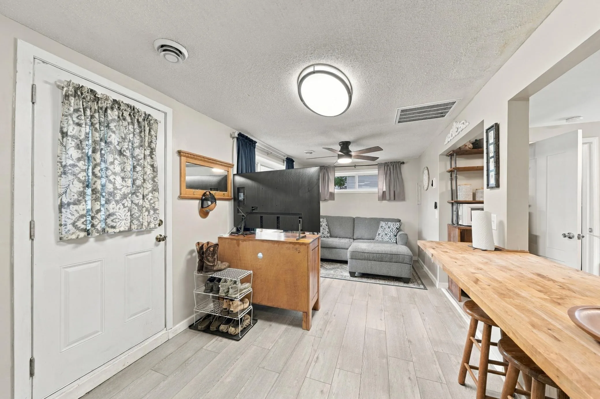 Photo 10 of 721 Bob Ehlen Drive