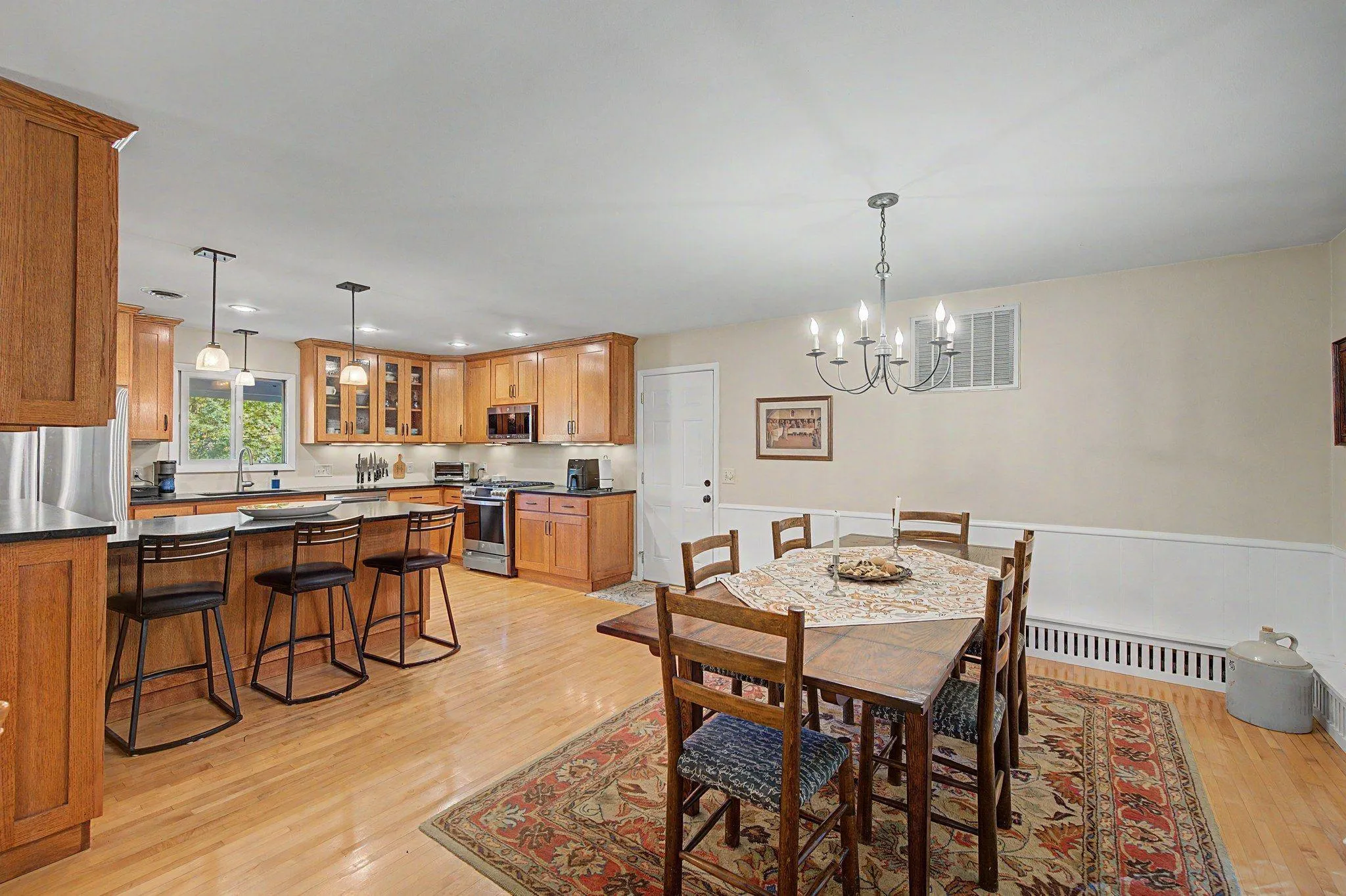 Photo 6 of 19151 Hanus Road