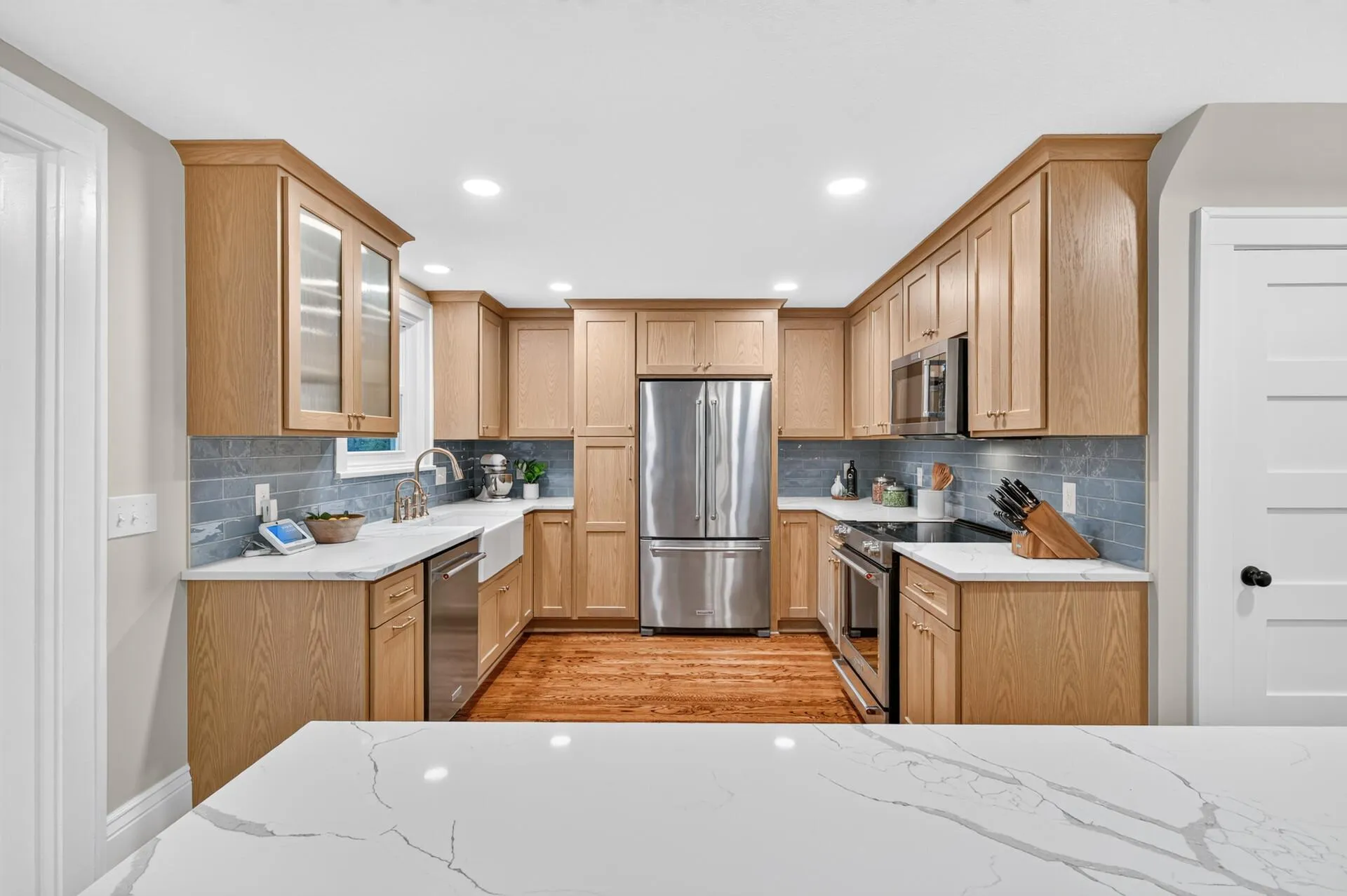 Photo 23 of 6010 Goodrich Avenue