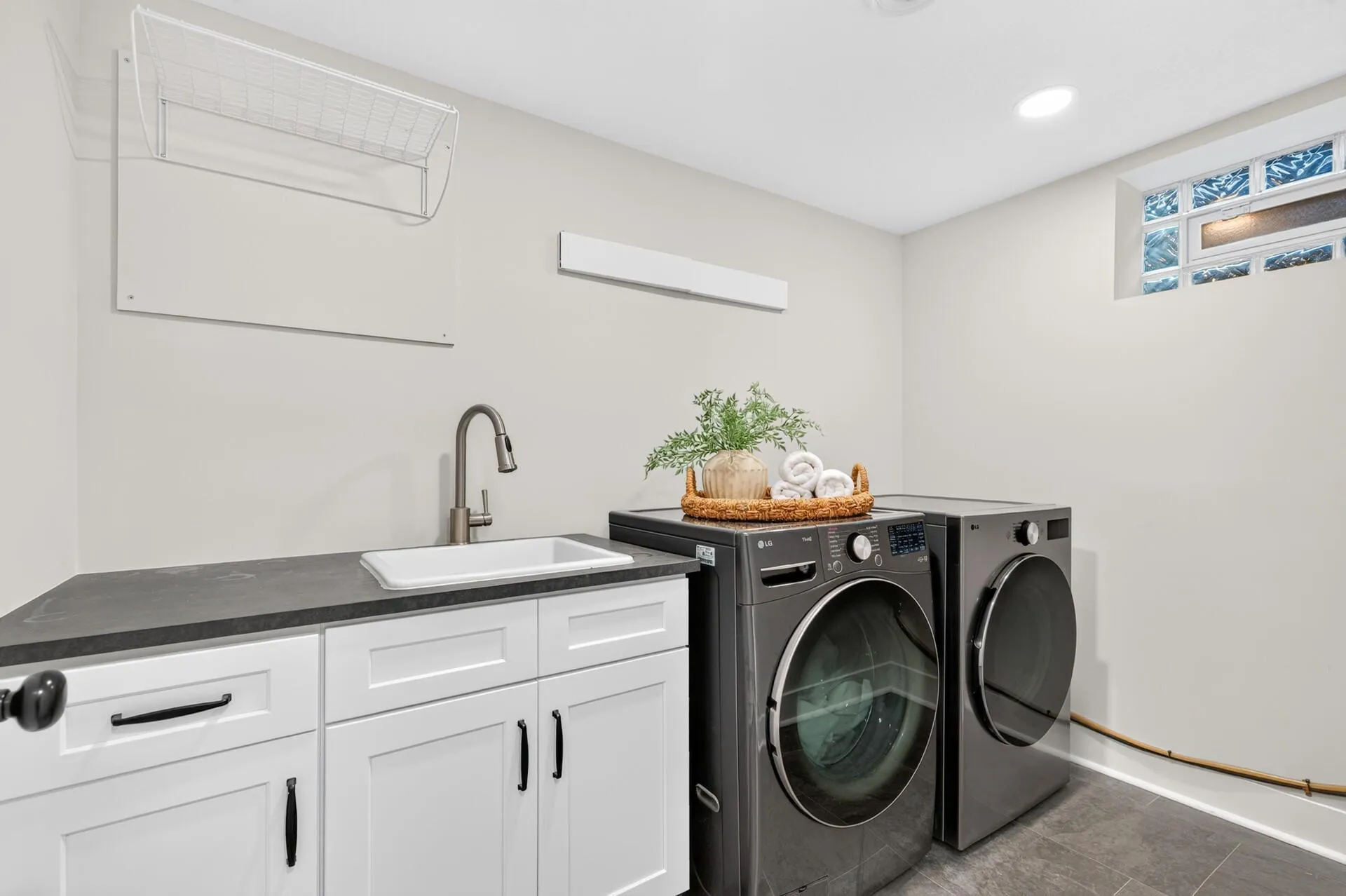 Photo 44 of 6010 Goodrich Avenue
