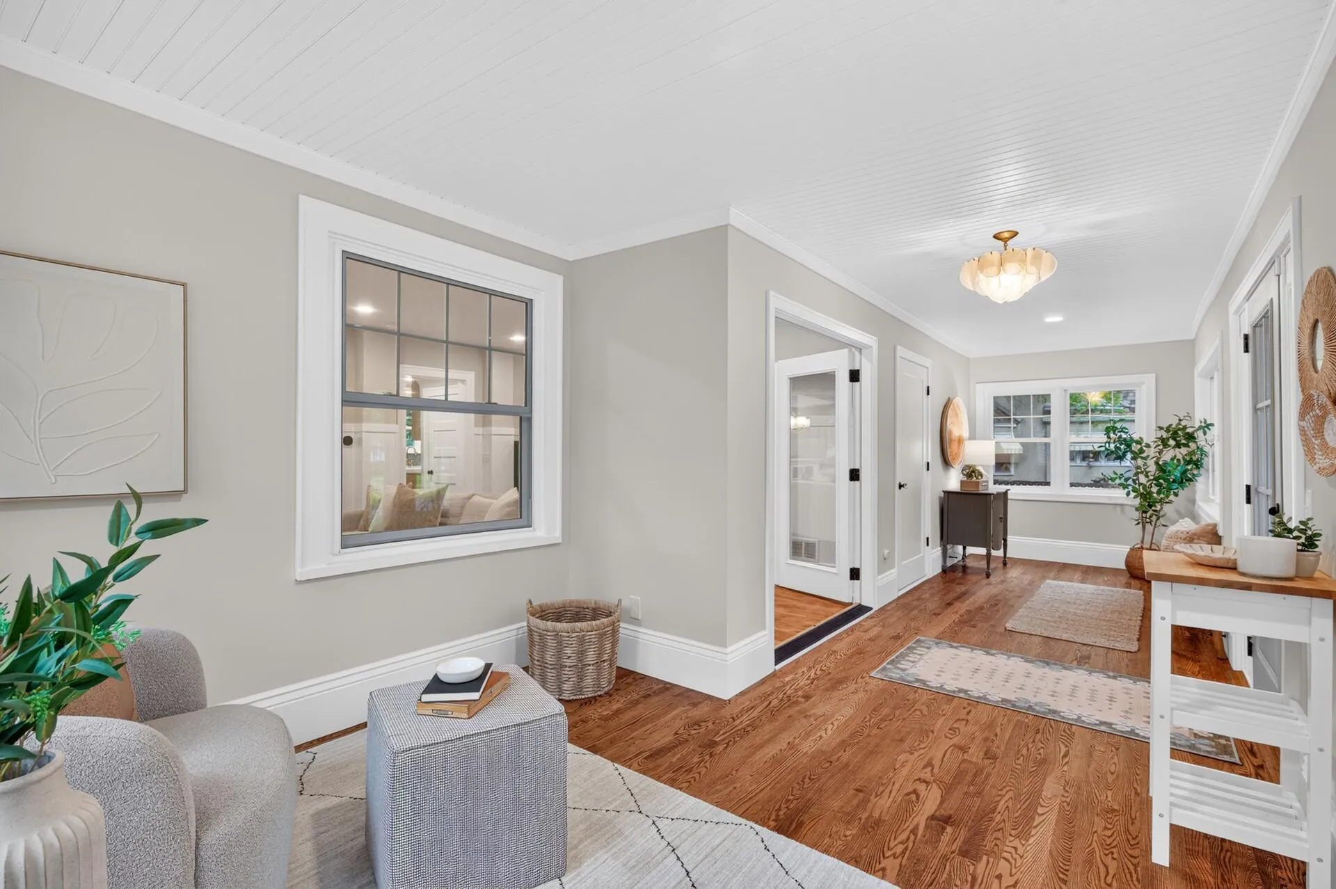 Photo 4 of 6010 Goodrich Avenue