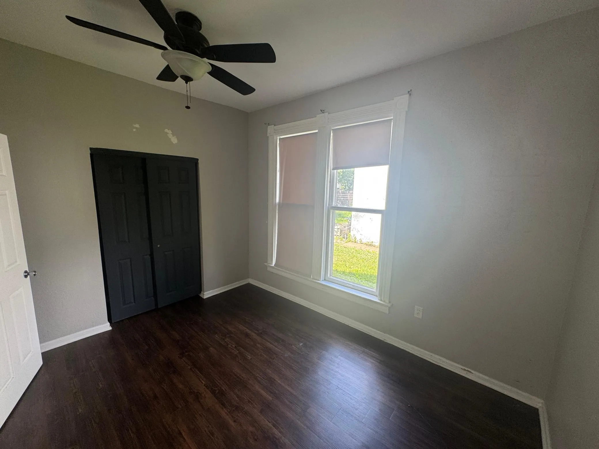 Photo 8 of 128 4th S Avenue