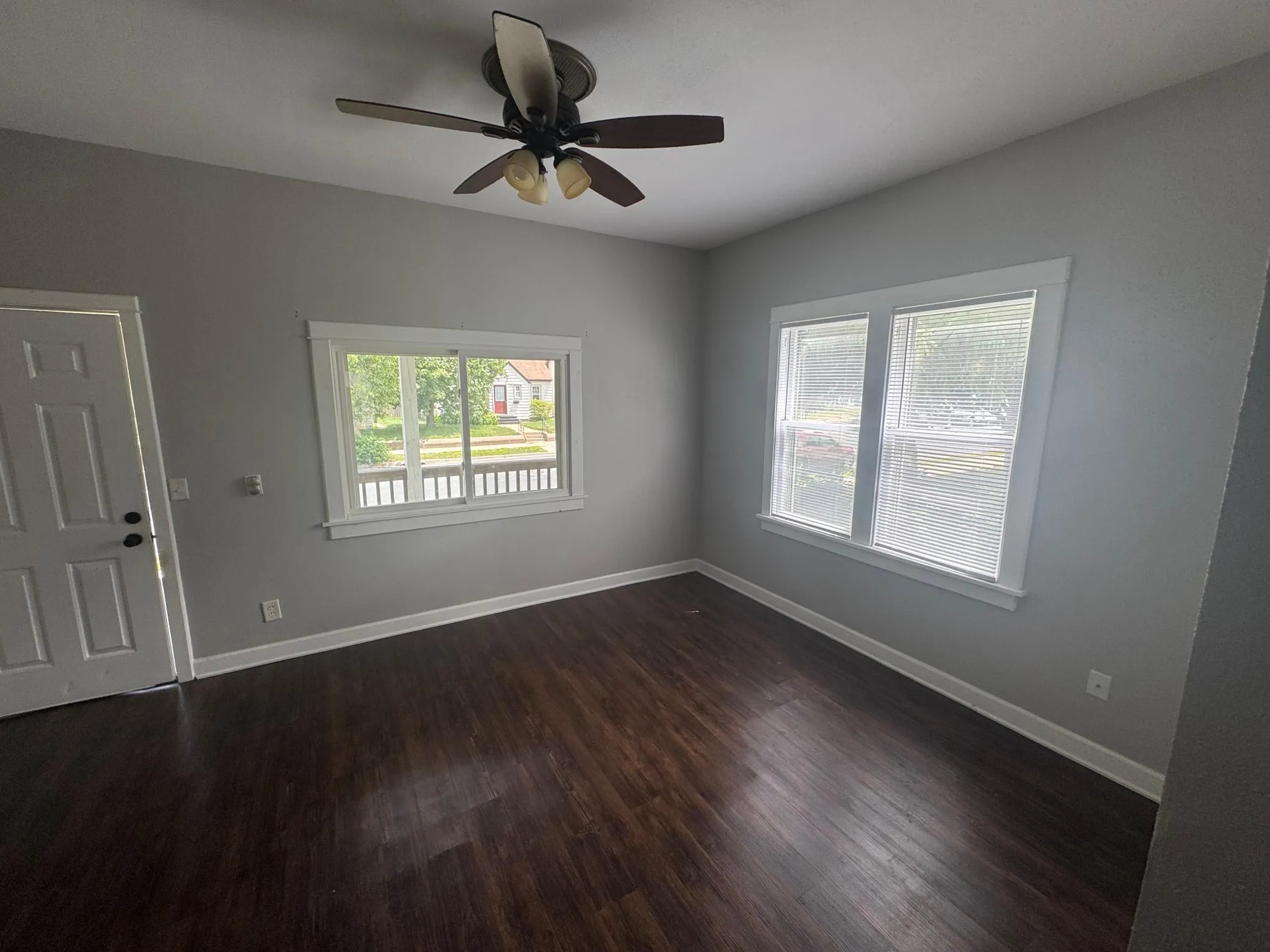Photo 9 of 128 4th S Avenue