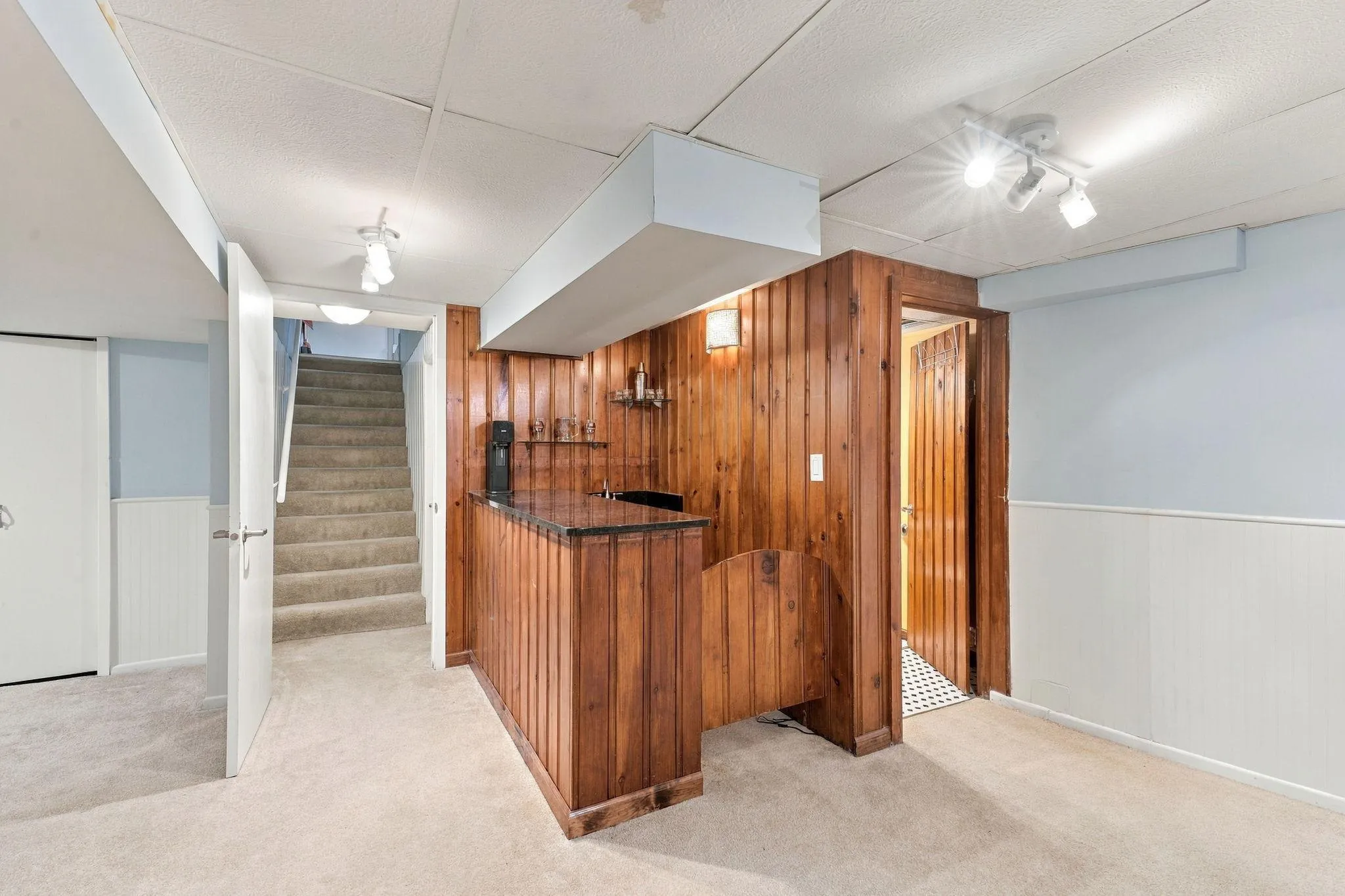 Photo 36 of 1852 Holton Street