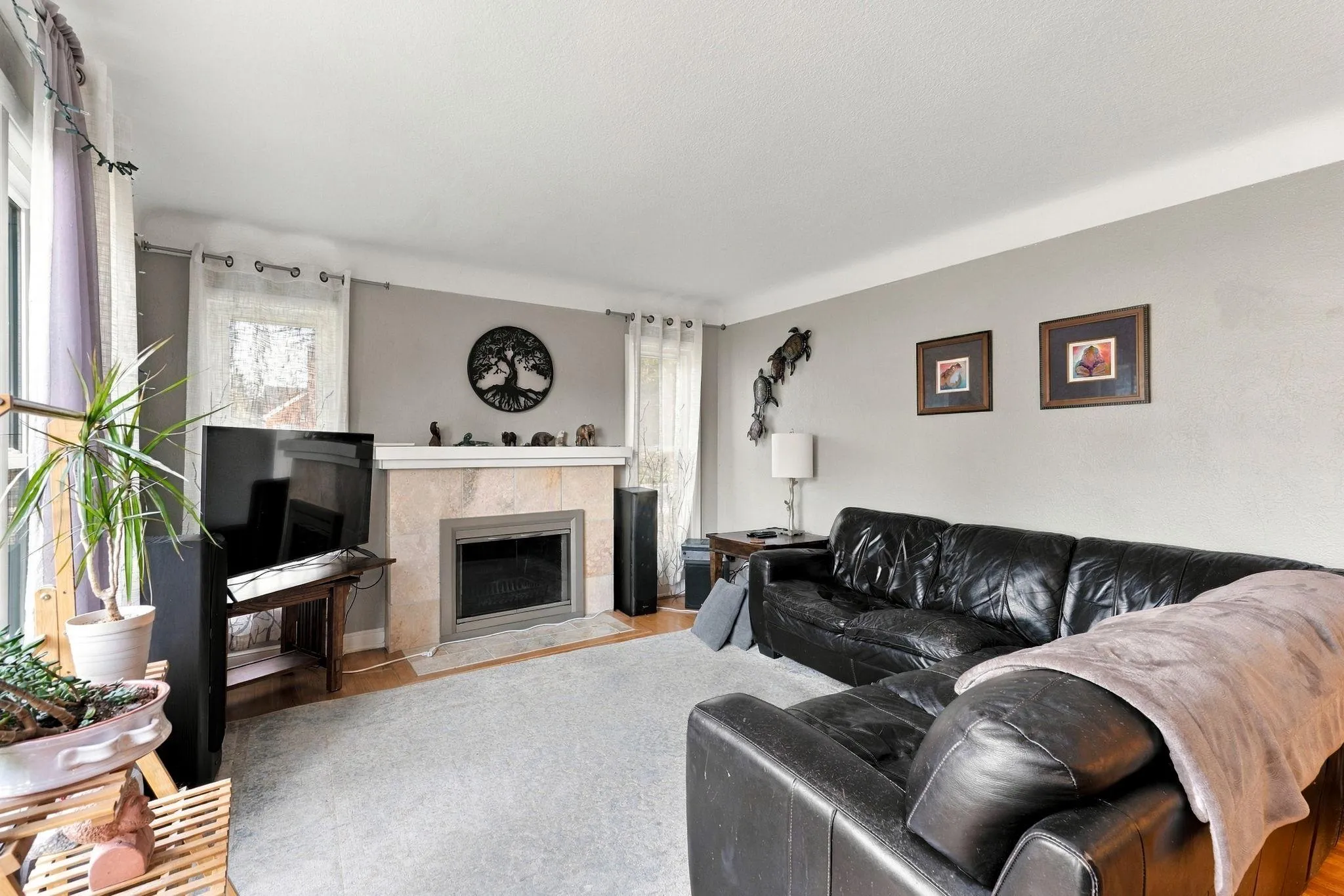 Photo 14 of 1852 Holton Street