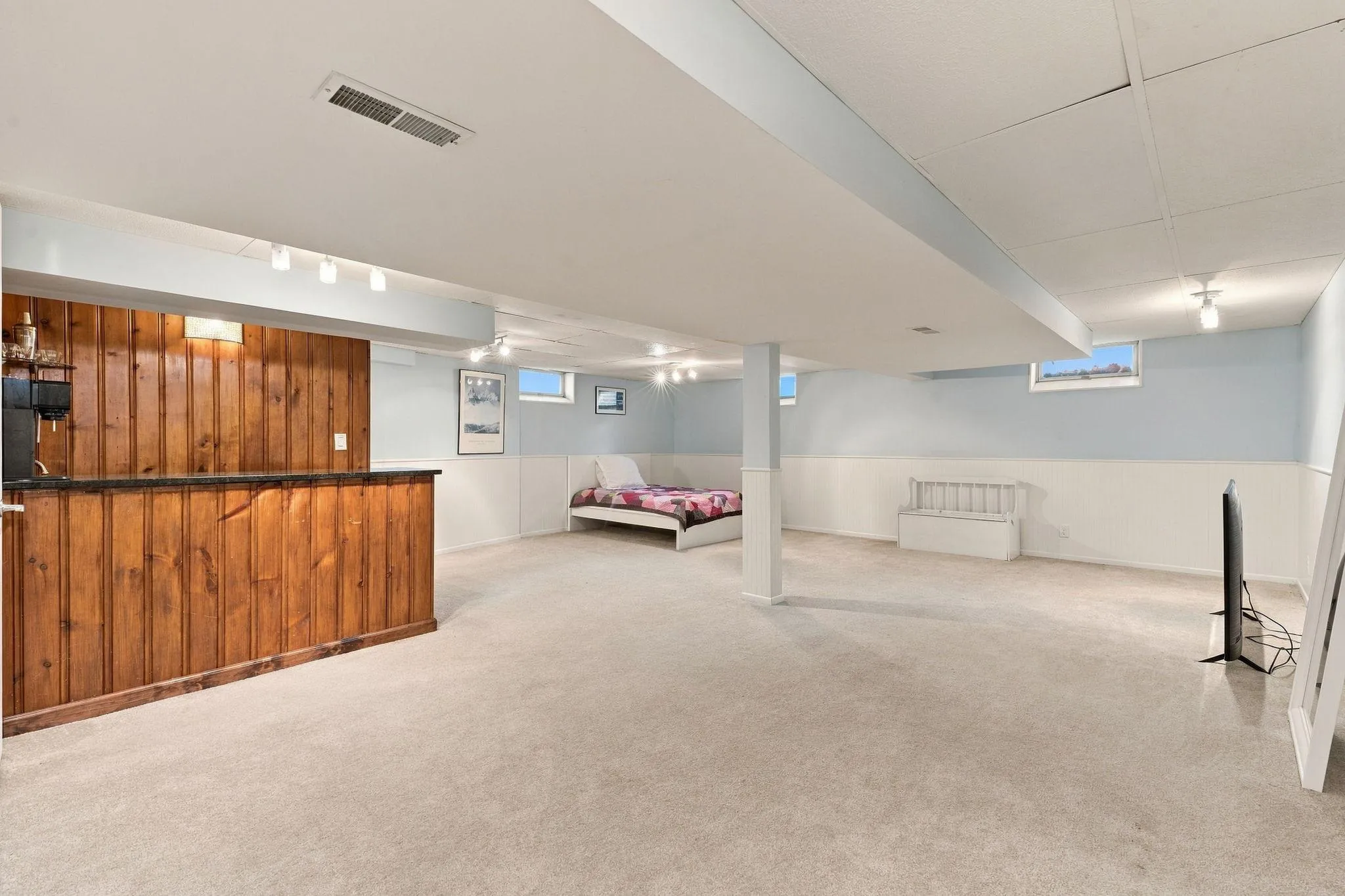 Photo 32 of 1852 Holton Street