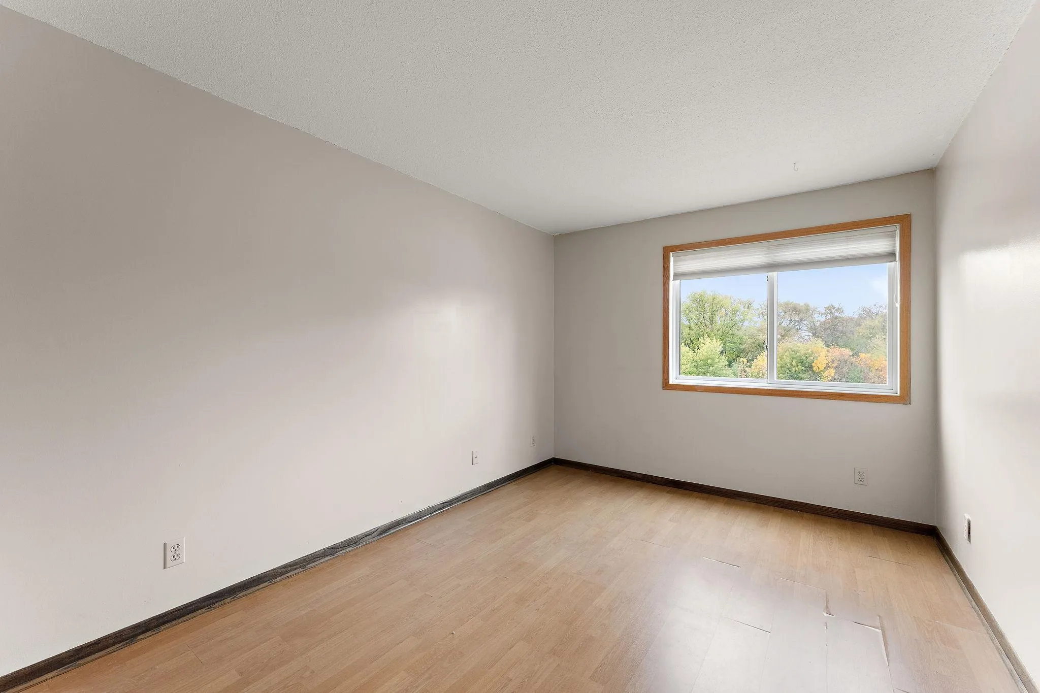 Photo 18 of 122 Demont E Avenue Unit 258