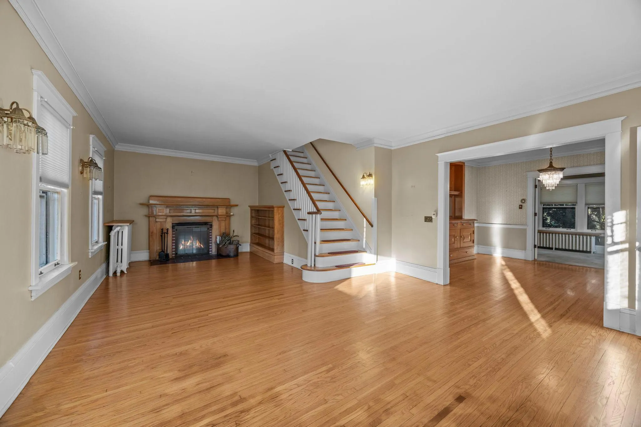 Photo 6 of 579 Lincoln Avenue