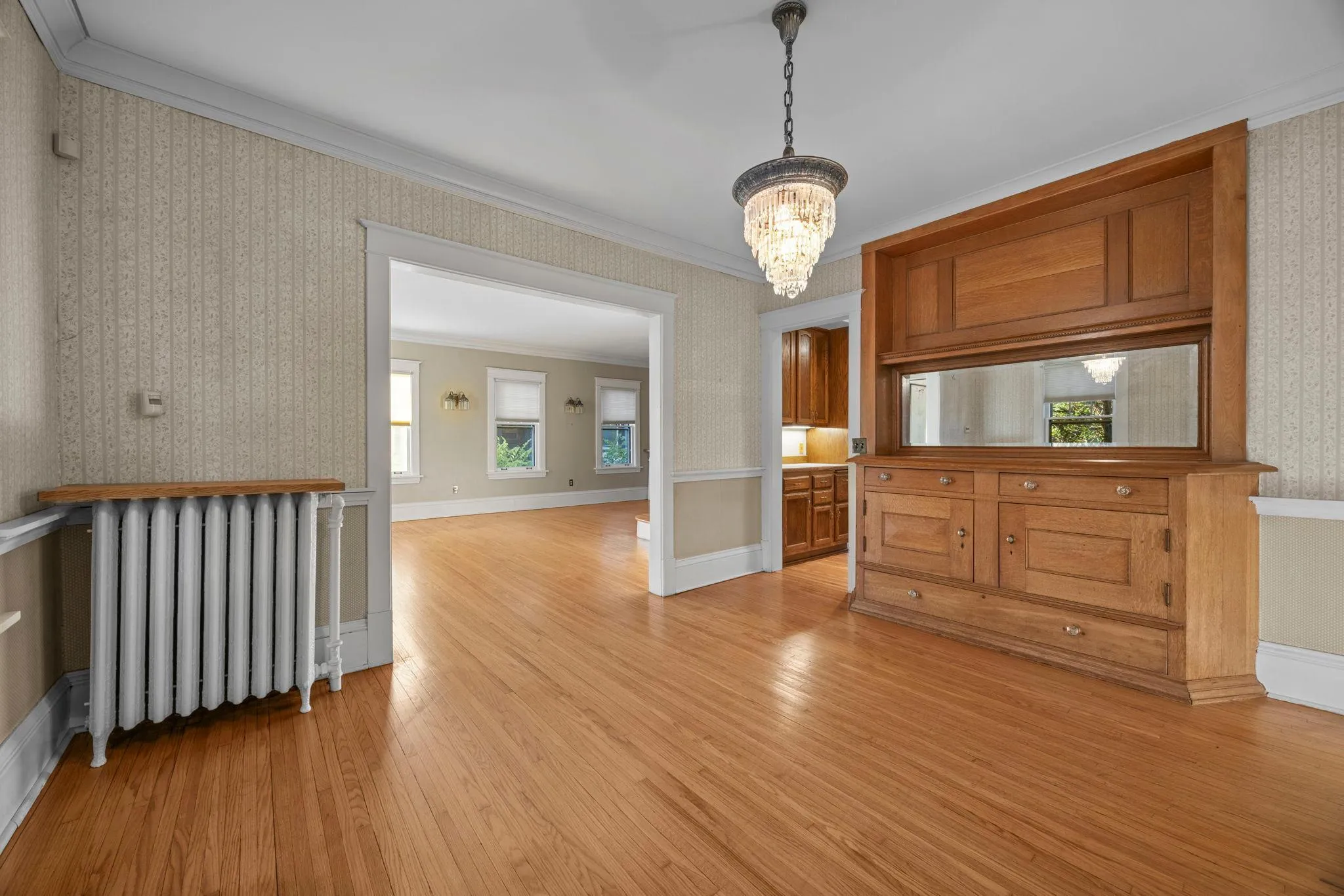 Photo 11 of 579 Lincoln Avenue