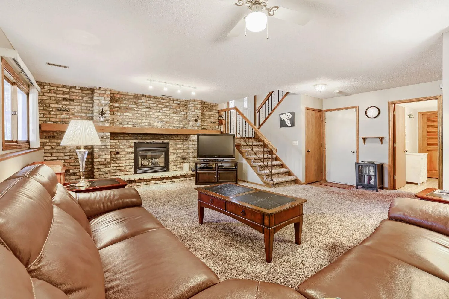 Photo 17 of 703 Evergreen Court