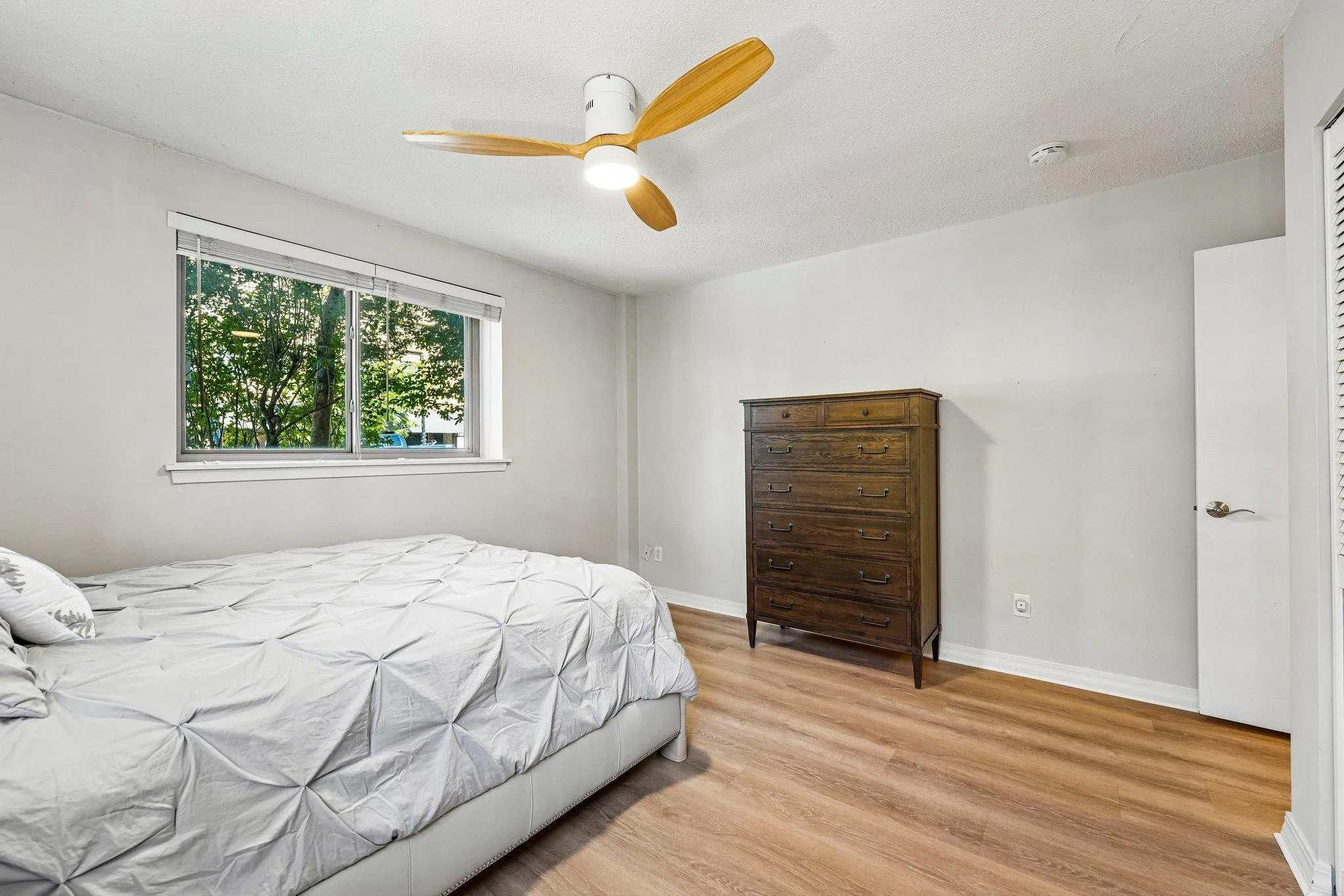 Photo 20 of 2727 W 43rd Street Unit 103