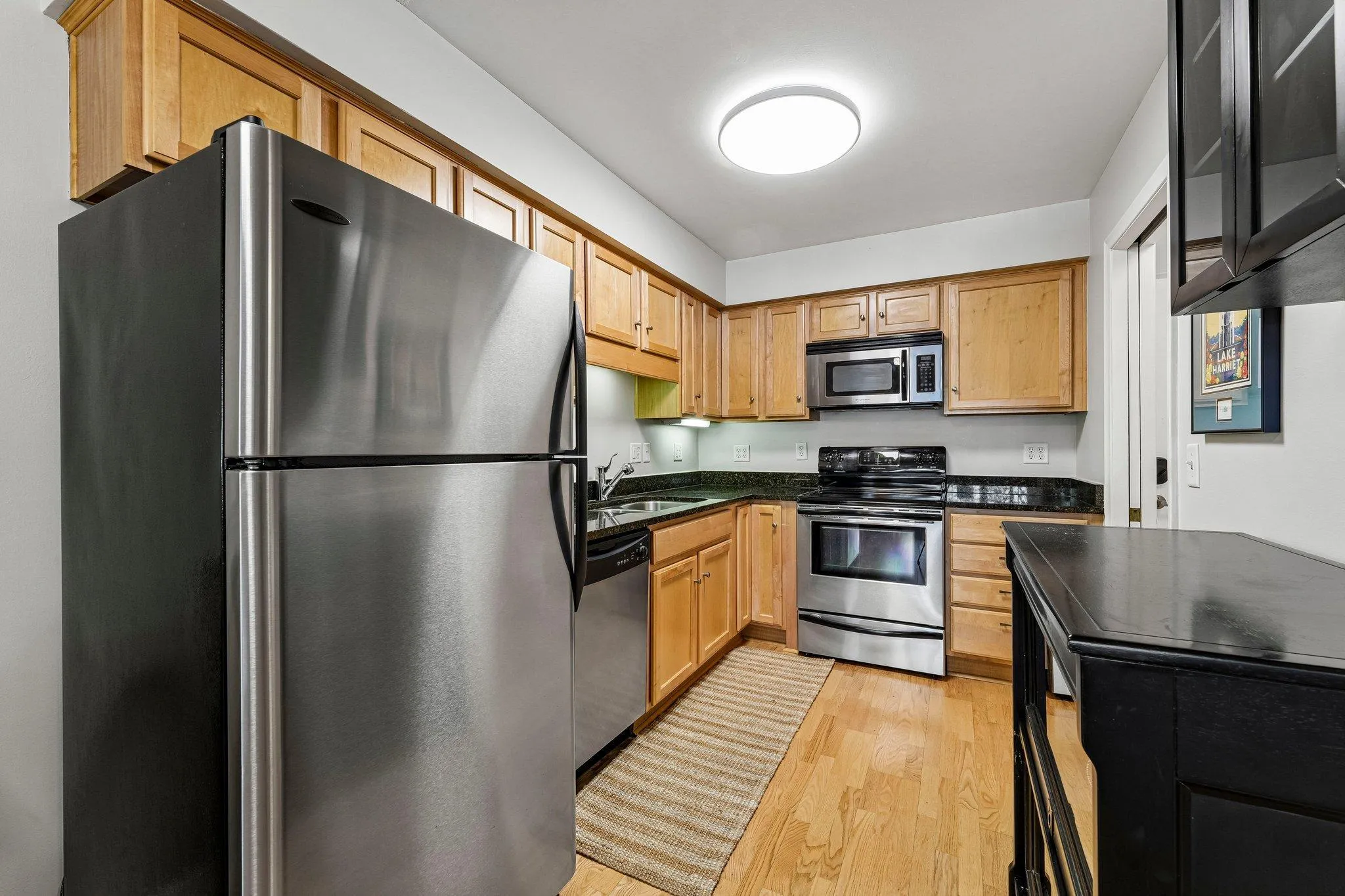 Photo 9 of 2727 W 43rd Street Unit 103