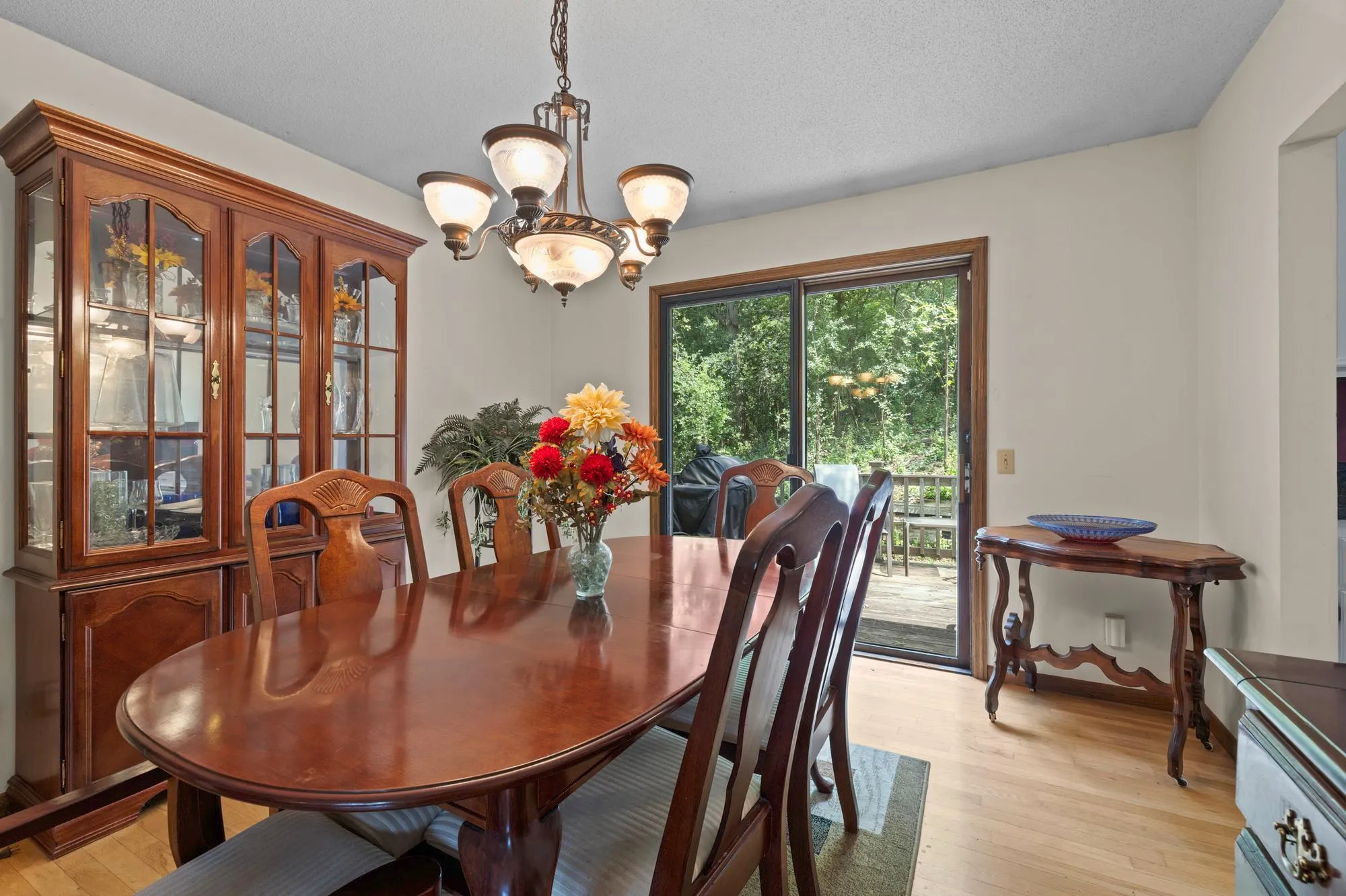 Photo 10 of 4115 Williston Road